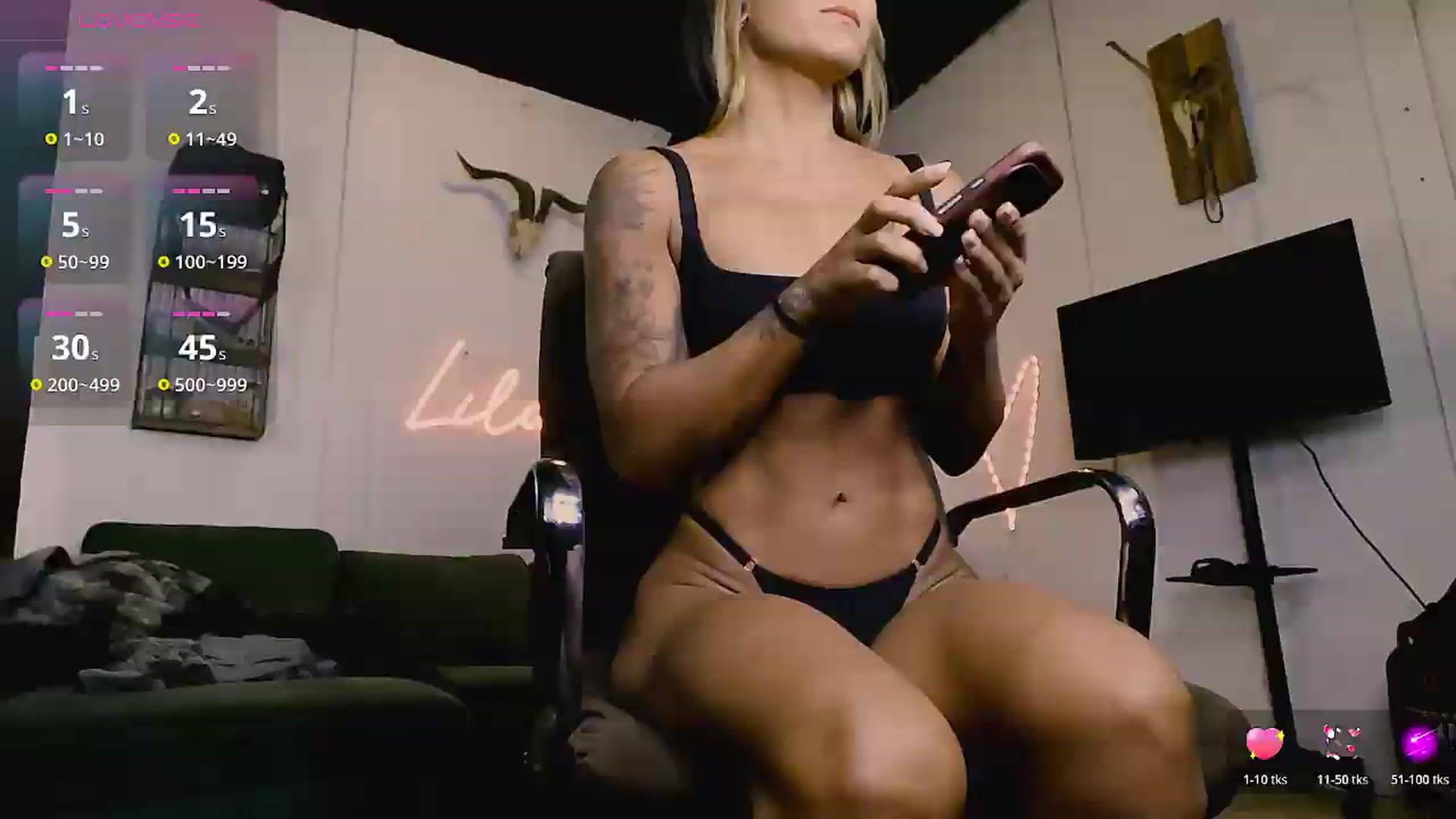Gallery image thumbnail from Lilah_Fit's myfreecams stream on, 07/07/2026, 22:24 image 3 of 20