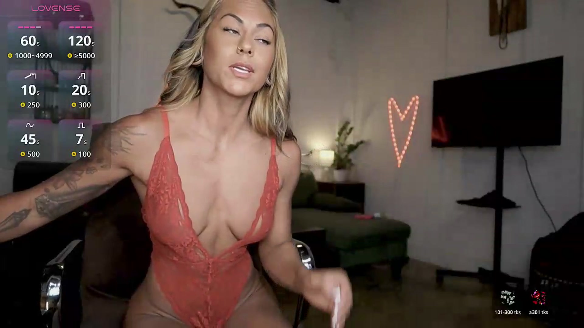 Gallery image thumbnail from Lilah_Fit's myfreecams stream on, 08/10/2026, 23:57 image 16 of 20