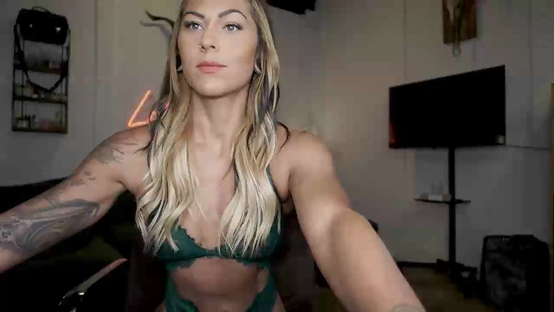 Gallery image thumbnail from Lilah_Fit's myfreecams stream on, 09/01/2026, 24:01 image 1 of 20
