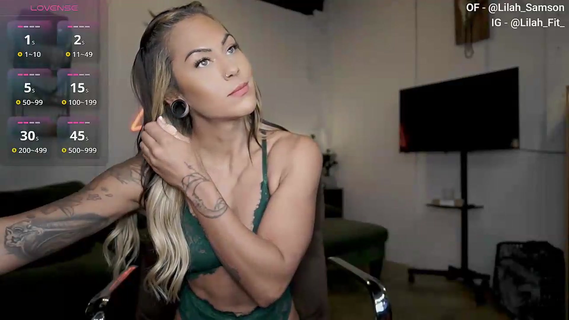 Gallery image thumbnail from Lilah_Fit's myfreecams stream on, 09/01/2026, 24:01 image 9 of 20