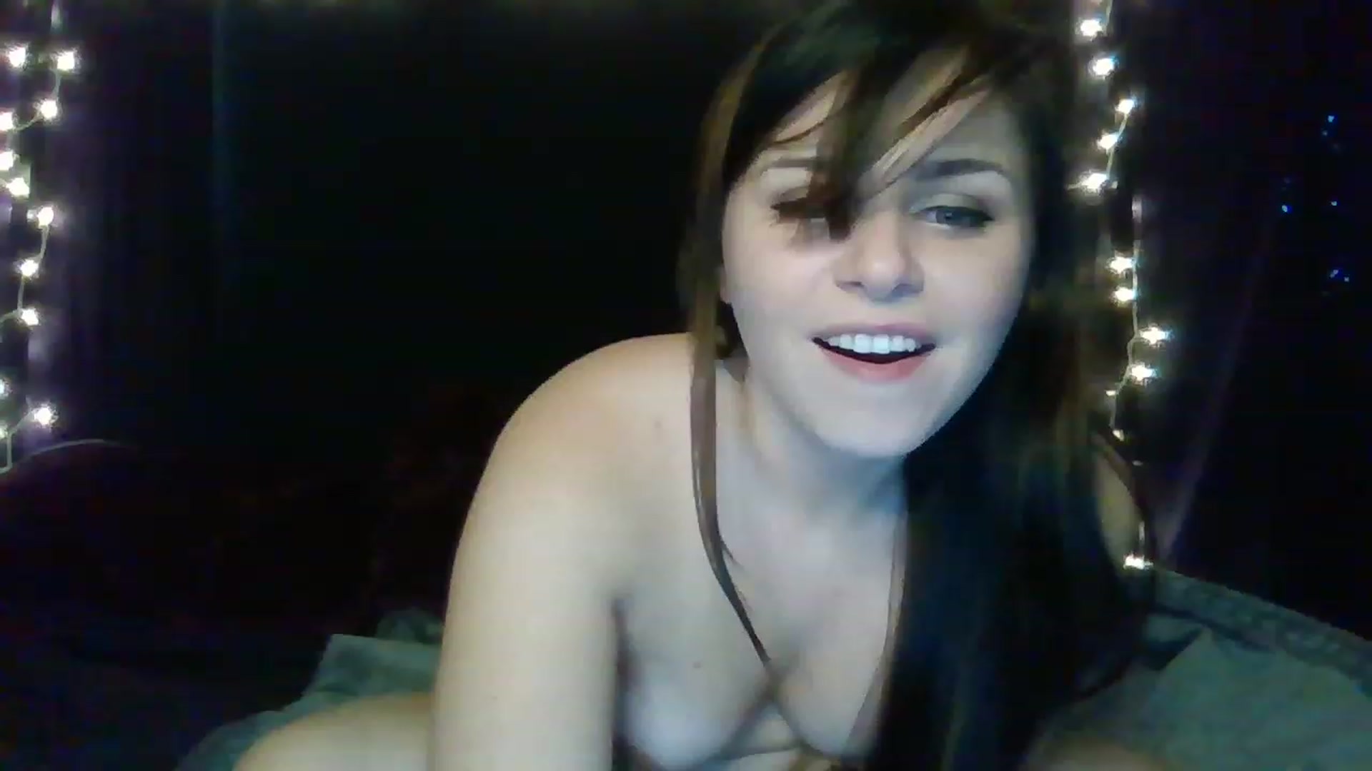 Gallery image thumbnail from Lilbrat123's myfreecams stream on, 01/03/2023, 19:38 image 9 of 20