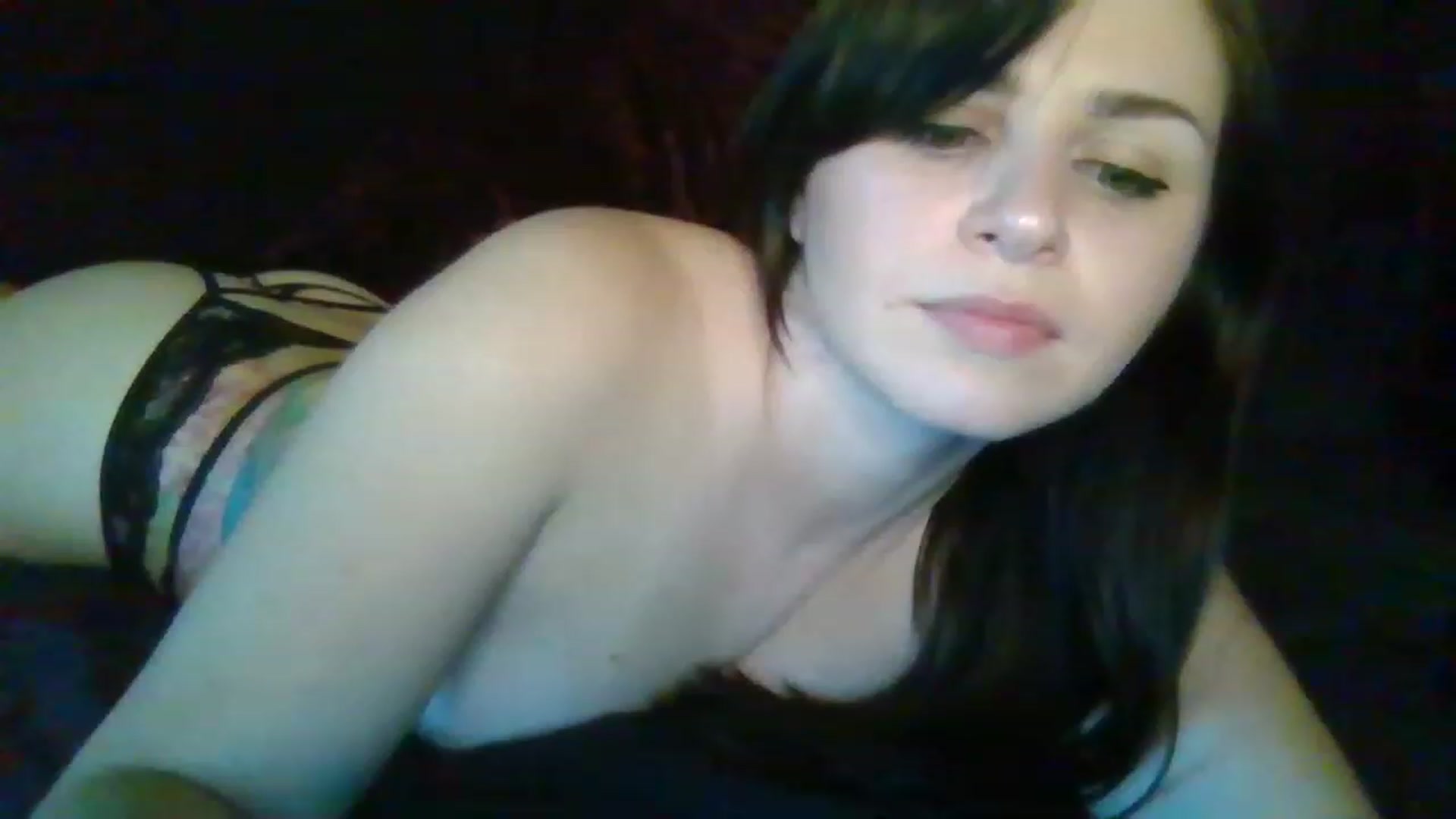 Gallery image thumbnail from Lilbrat123's myfreecams stream on, 01/05/2023, 20:32 image 2 of 20
