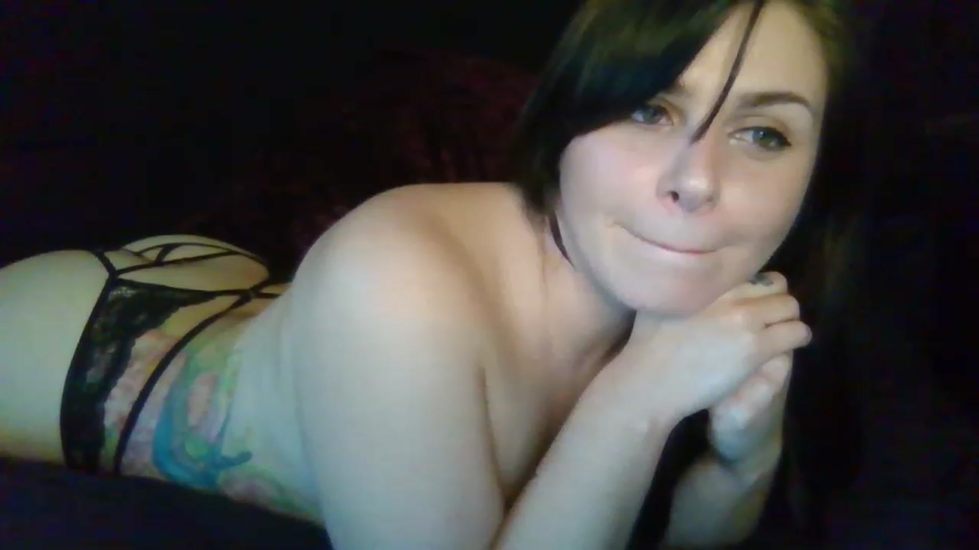 Gallery image thumbnail from Lilbrat123's myfreecams stream on, 01/05/2023, 20:32 image 3 of 20