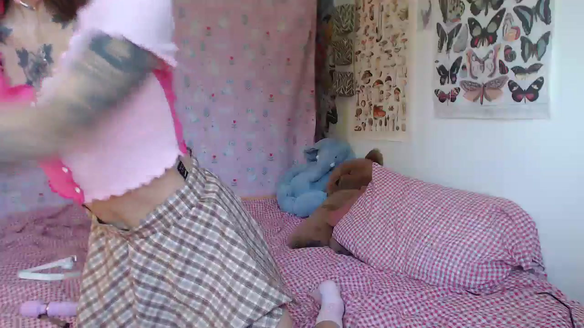 Gallery image thumbnail from Lilbunnyb's myfreecams stream on, 05/20/2024, 13:52 image 13 of 20
