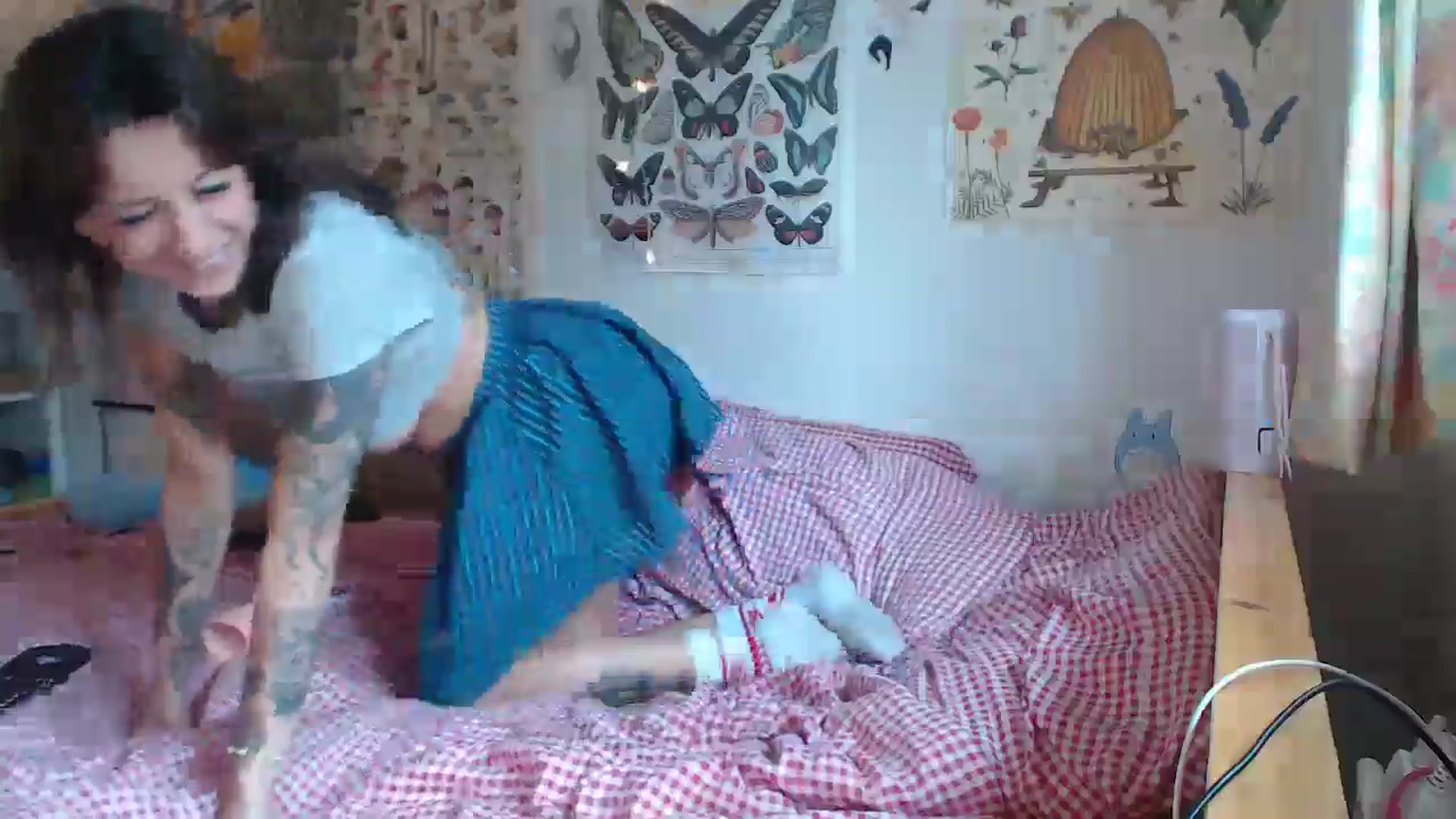 Gallery image thumbnail from Lilbunnyb's myfreecams stream on, 05/22/2024, 14:30 image 14 of 20