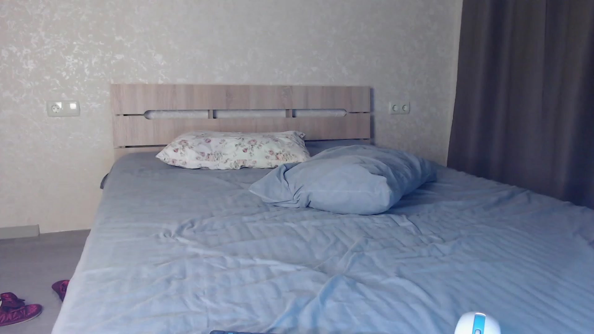 Gallery image thumbnail from Lilcutee's myfreecams stream on, 04/06/2023, 17:54 image 20 of 20