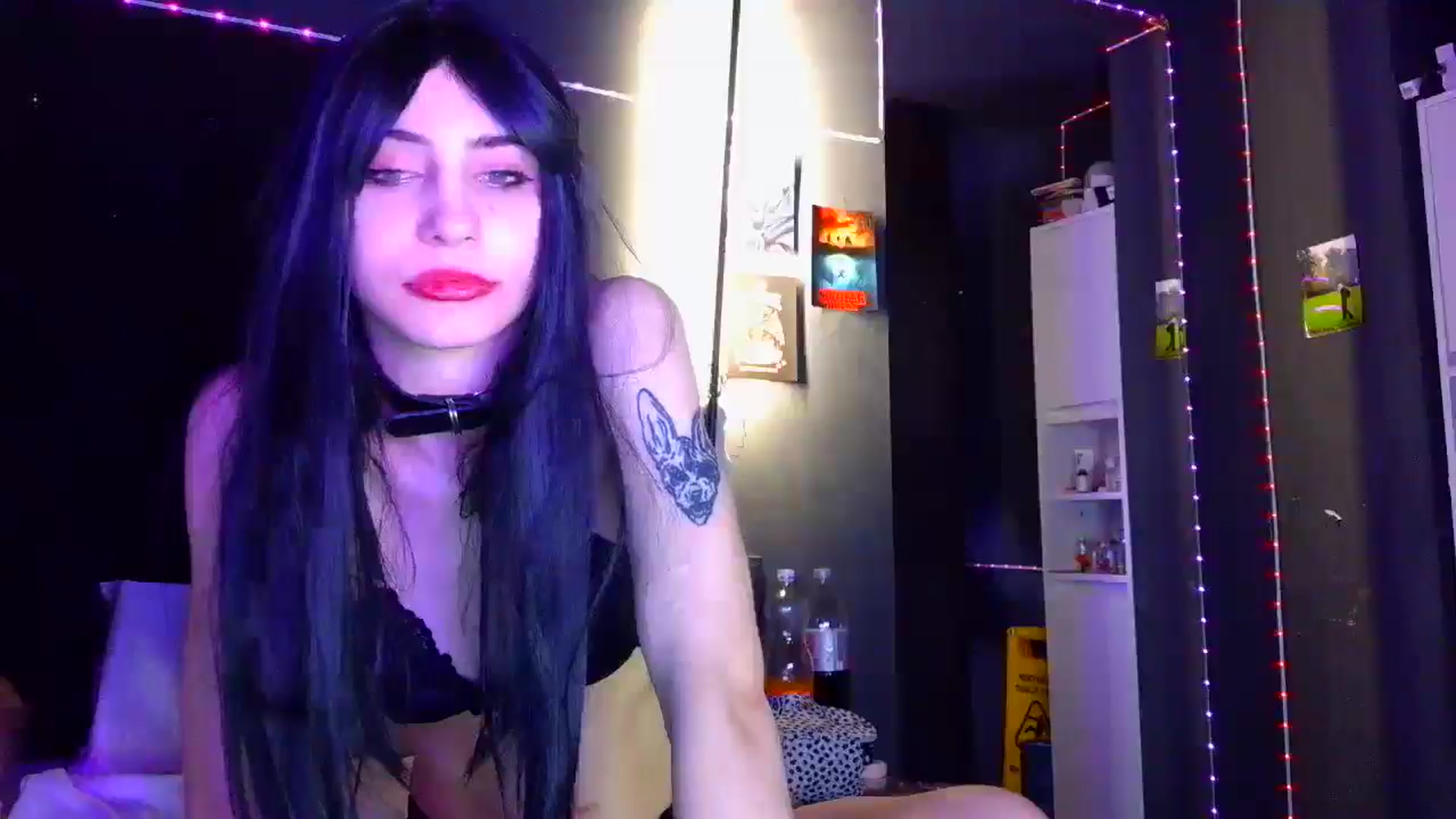 Gallery image thumbnail from LiliJane's myfreecams stream on, 12/18/2025, 09:40 image 7 of 20