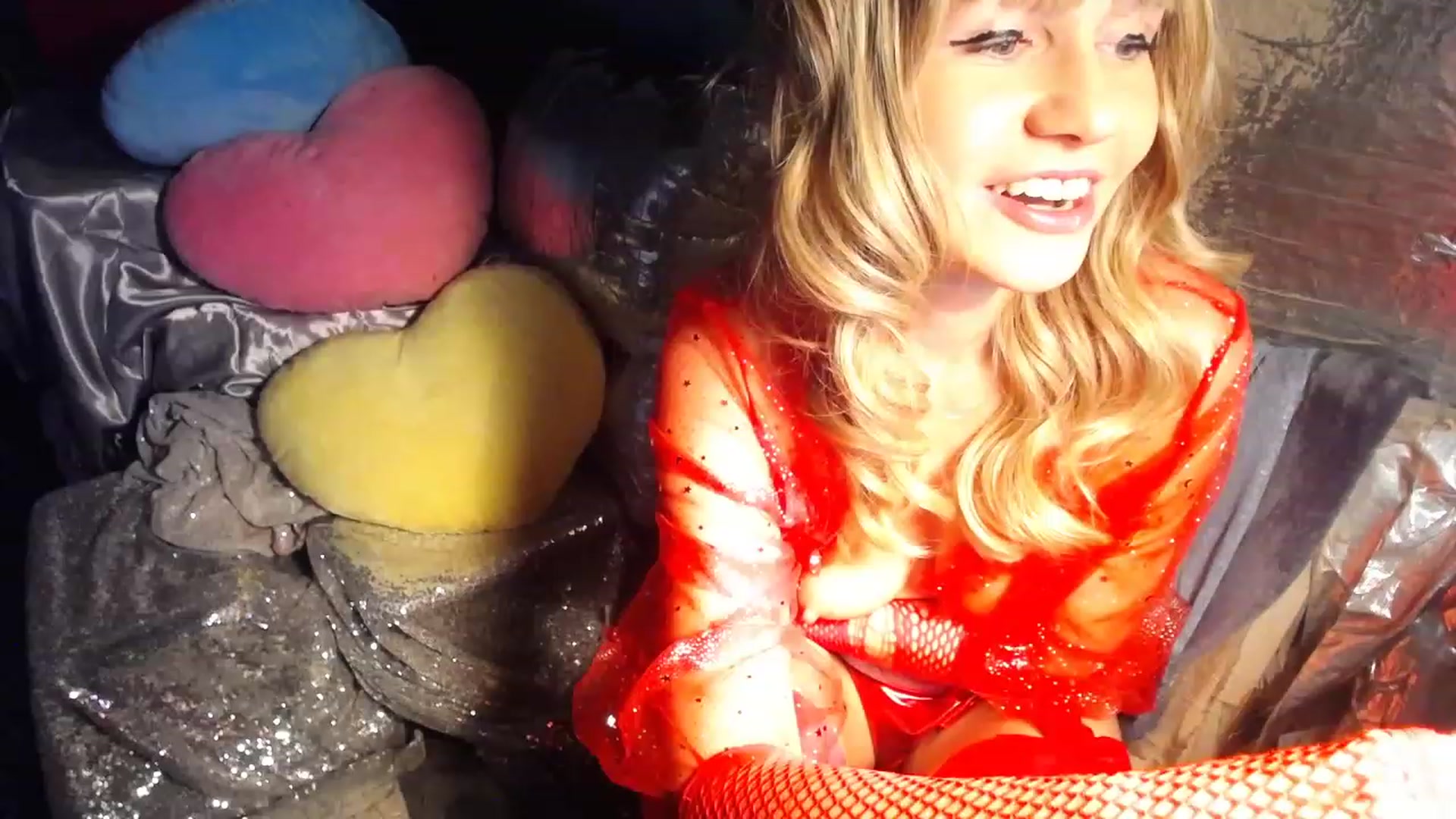 Gallery image thumbnail from LiliLace's myfreecams stream on, 01/07/2023, 18:58 image 4 of 20