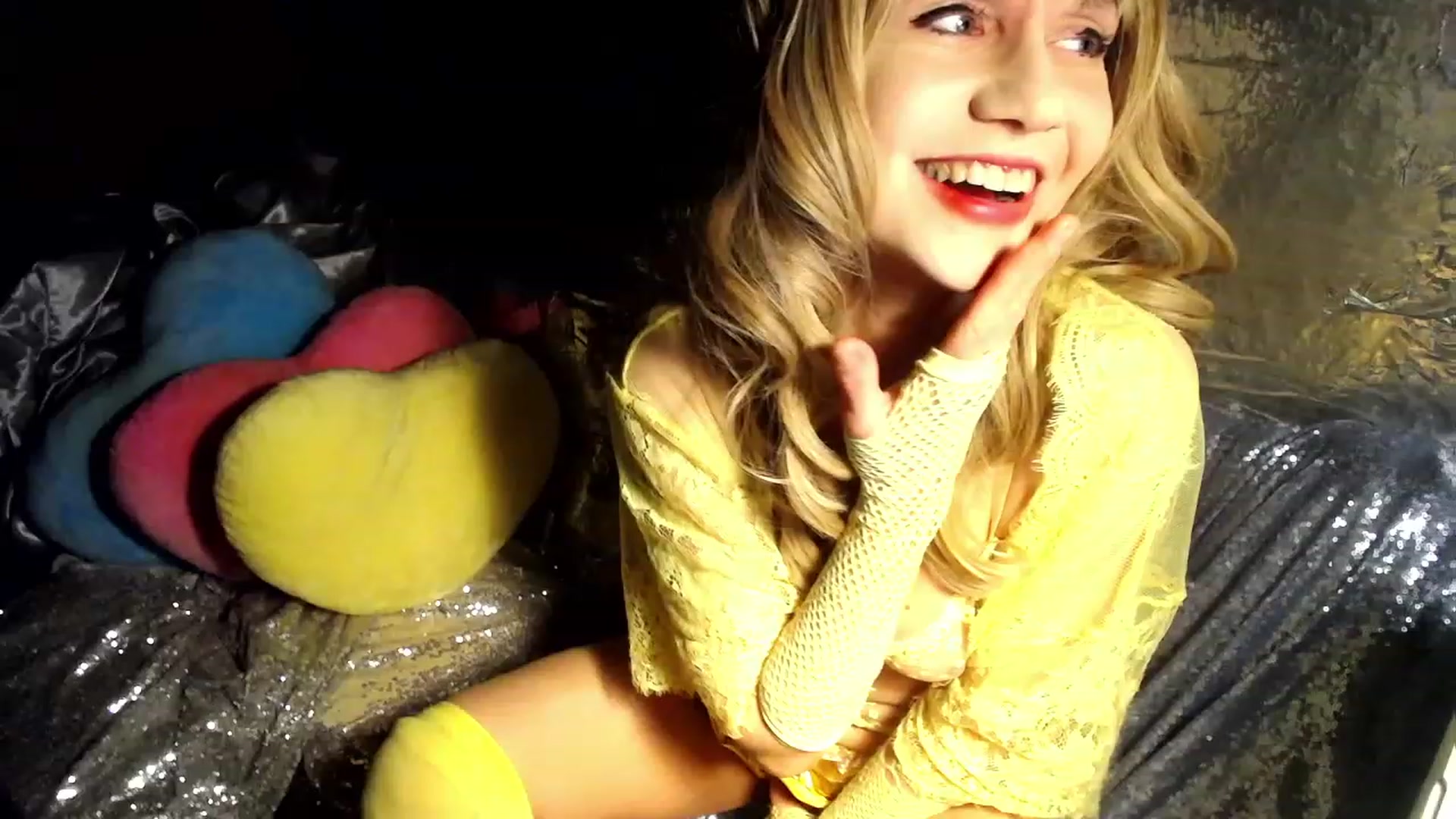 Gallery image thumbnail from LiliLace's myfreecams stream on, 02/19/2023, 12:02 image 8 of 20