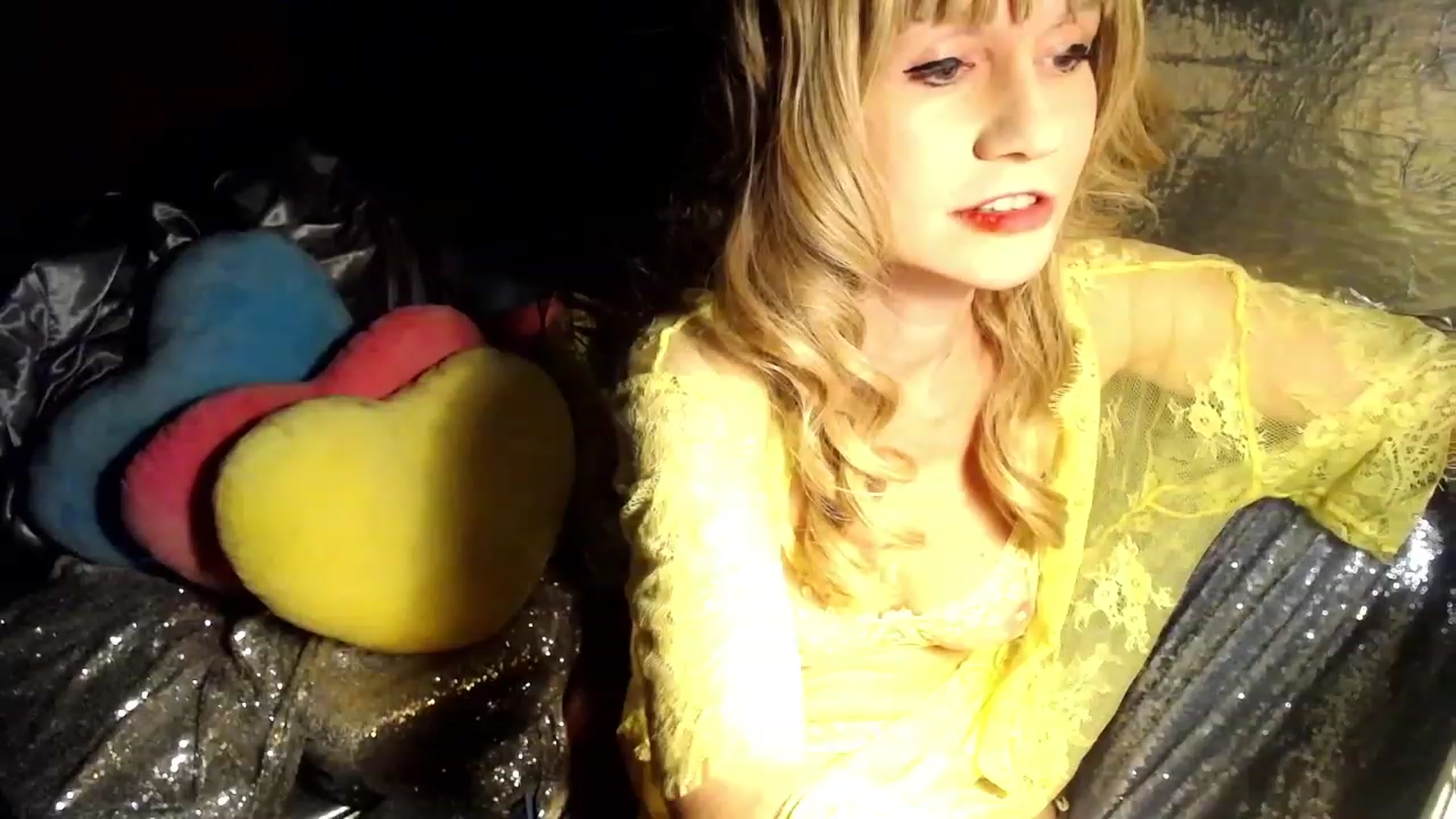 Gallery image thumbnail from LiliLace's myfreecams stream on, 02/19/2023, 13:02 image 8 of 20