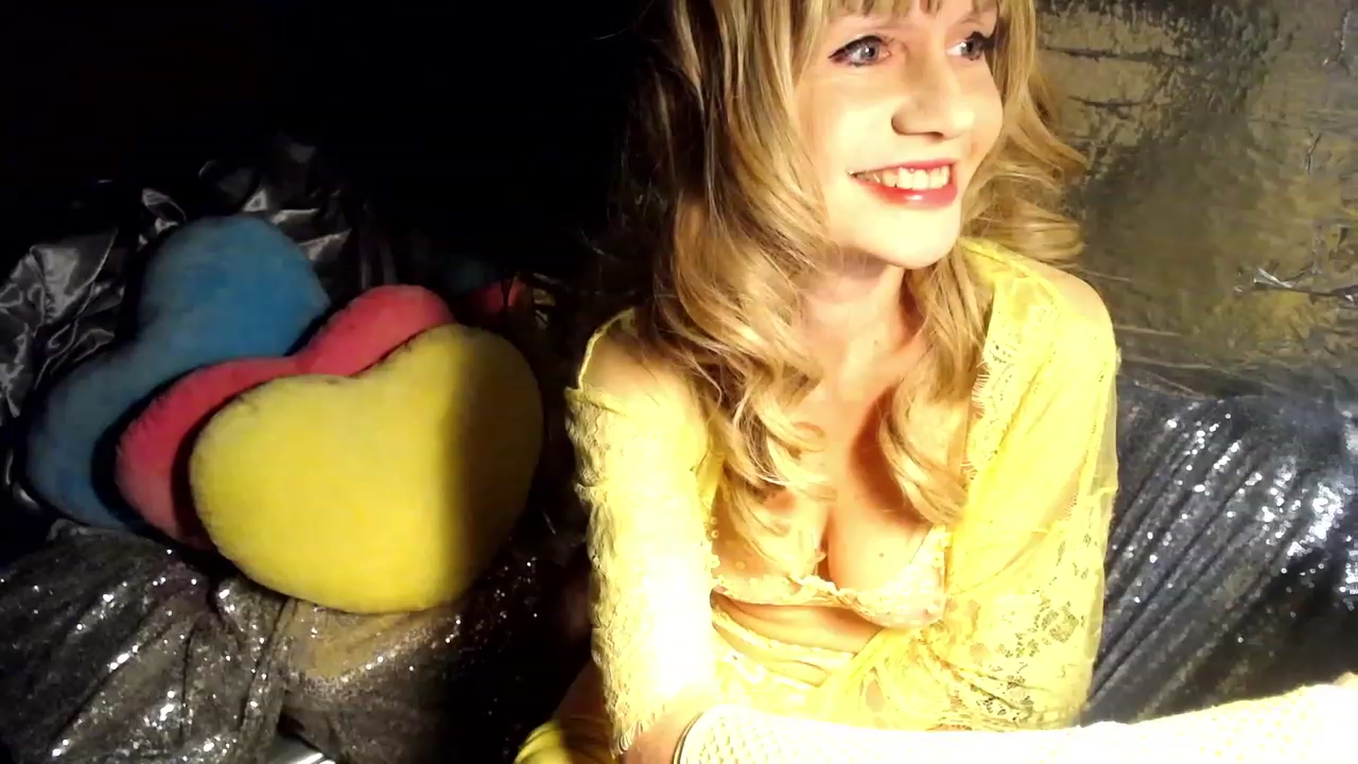 Gallery image thumbnail from LiliLace's myfreecams stream on, 02/19/2023, 13:02 image 20 of 20
