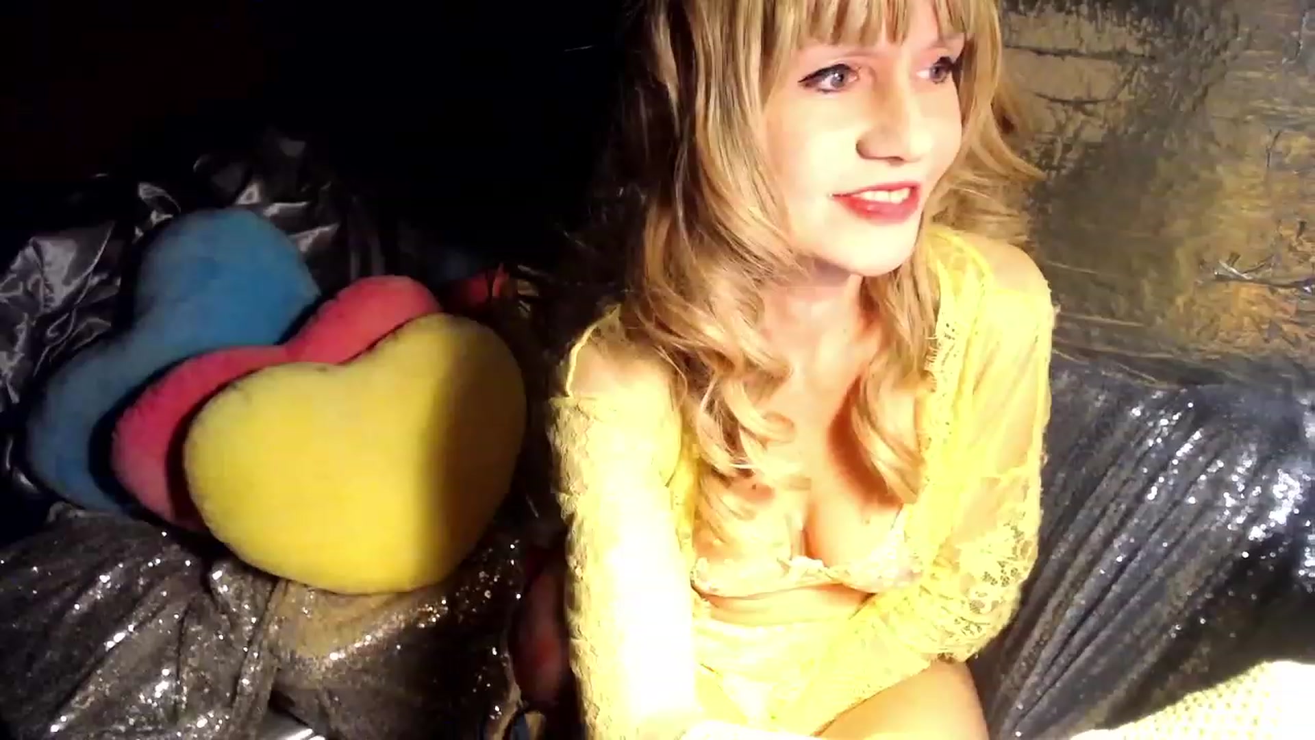 Gallery image thumbnail from LiliLace's myfreecams stream on, 02/19/2023, 13:02 image 19 of 20