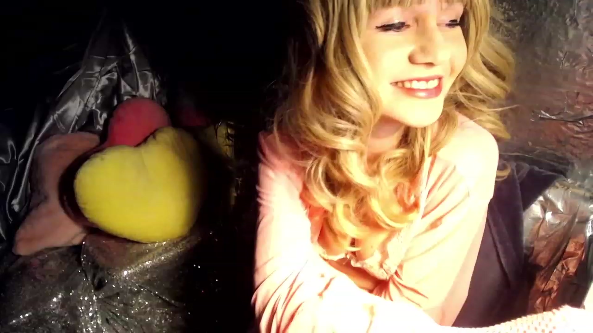 Gallery image thumbnail from LiliLace's myfreecams stream on, 02/26/2023, 13:32 image 3 of 20