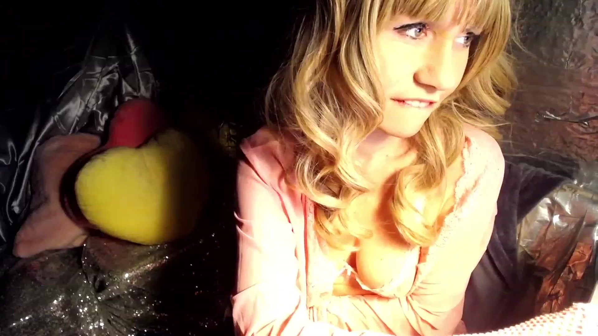 Gallery image thumbnail from LiliLace's myfreecams stream on, 02/26/2023, 13:32 image 13 of 20