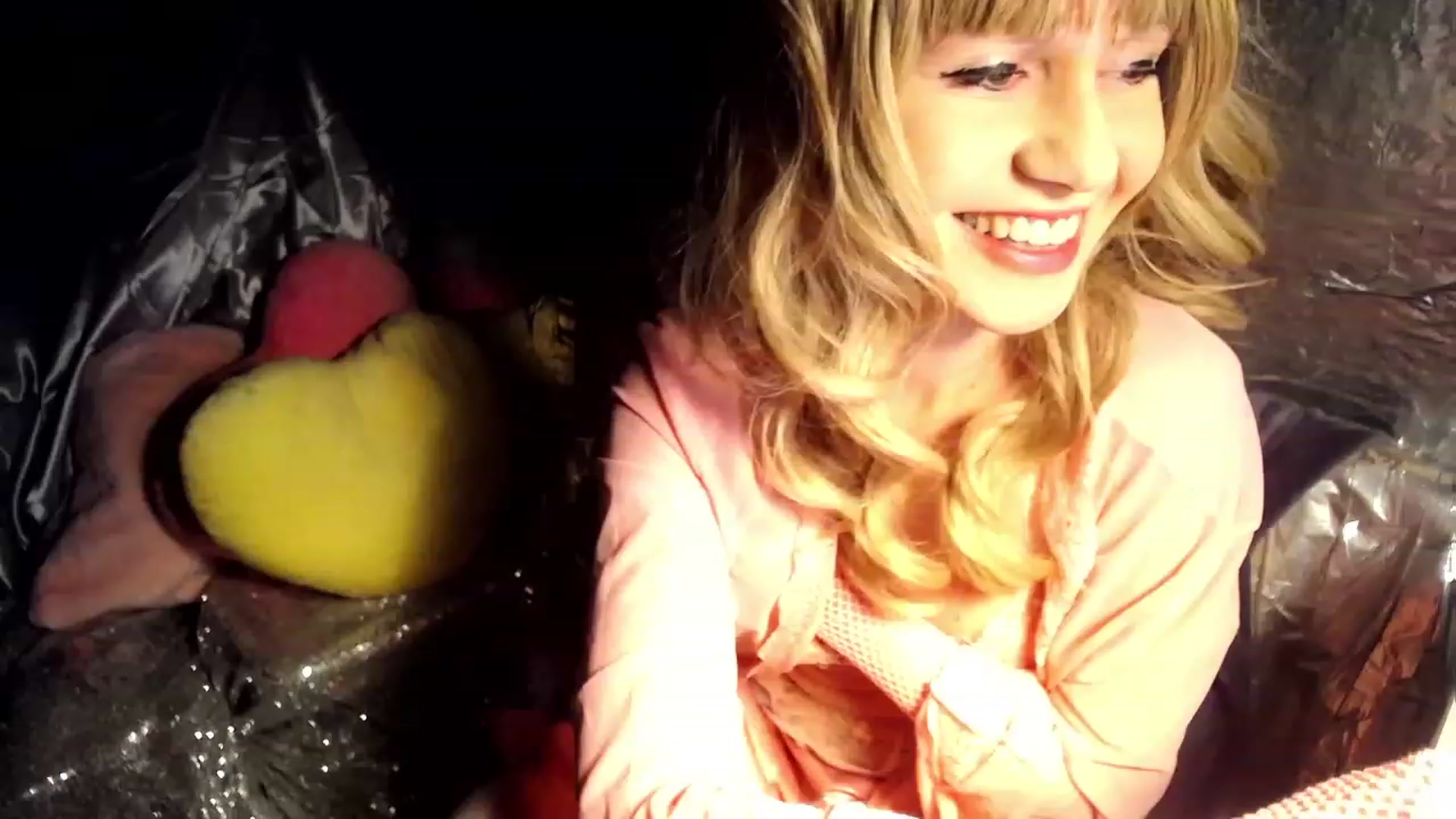 Gallery image thumbnail from LiliLace's myfreecams stream on, 02/26/2023, 13:32 image 7 of 20