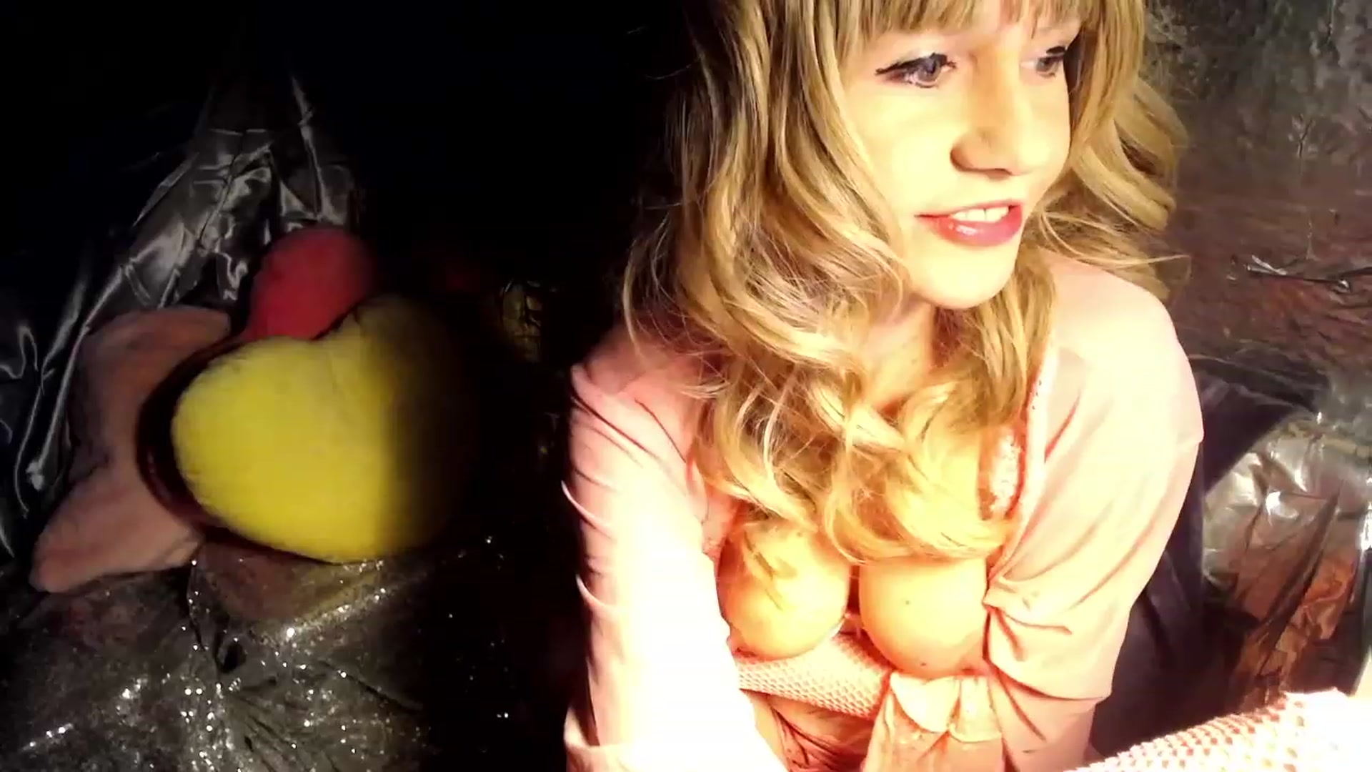 Gallery image thumbnail from LiliLace's myfreecams stream on, 02/26/2023, 13:32 image 11 of 20