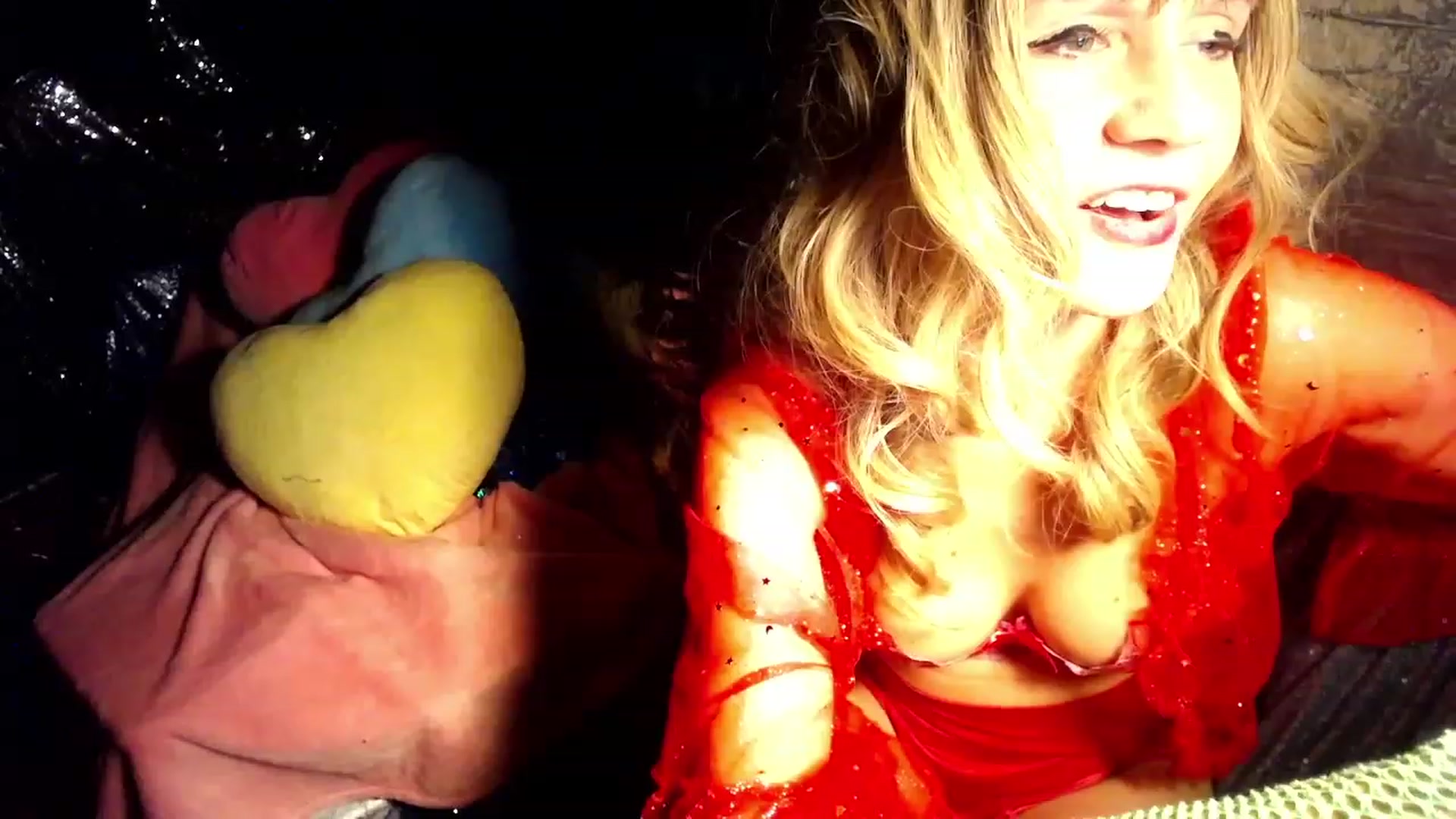 Gallery image thumbnail from LiliLace's myfreecams stream on, 05/16/2023, 09:20 image 12 of 20
