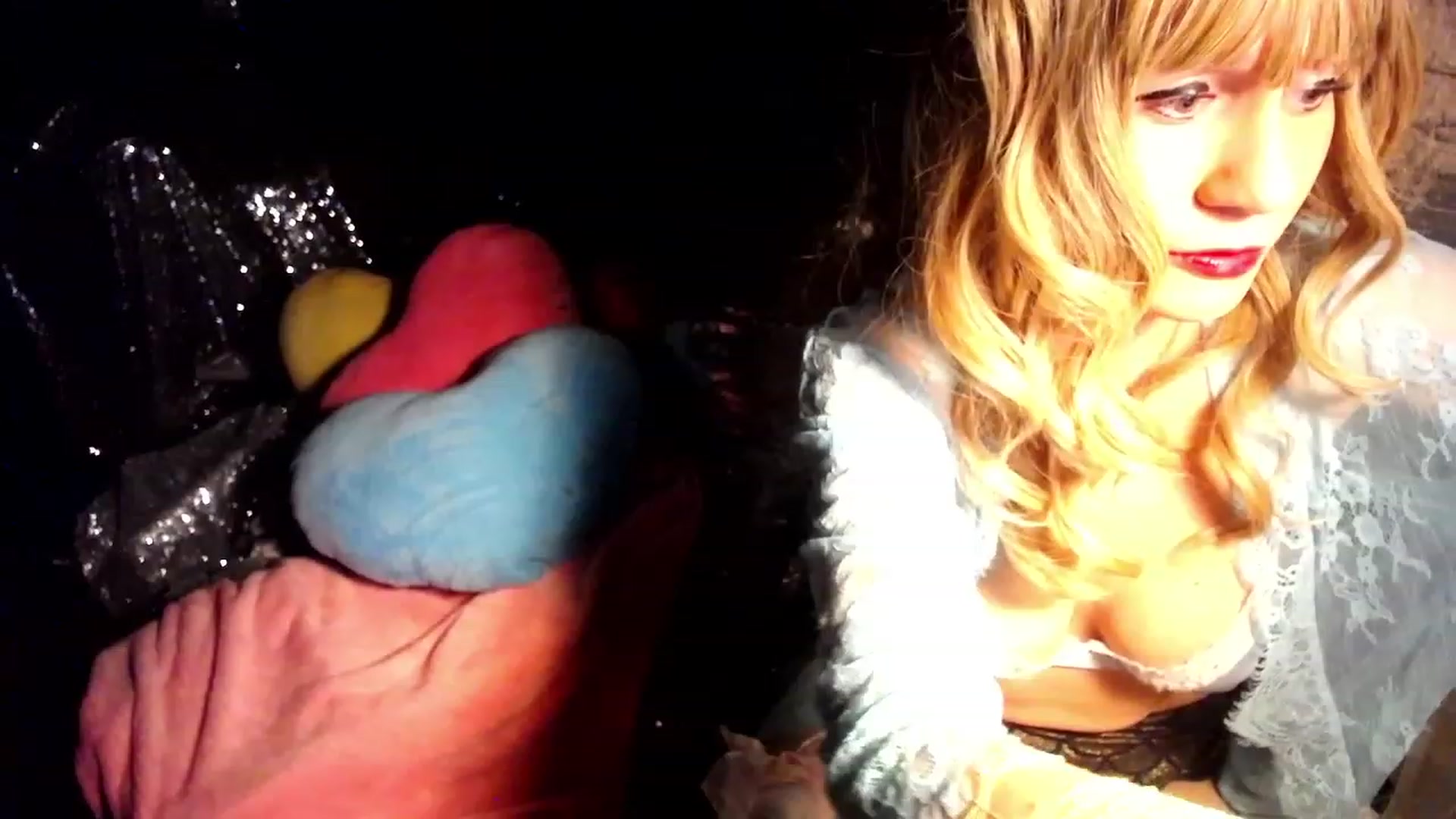Gallery image thumbnail from LiliLace's myfreecams stream on, 06/11/2023, 01:24 image 1 of 20