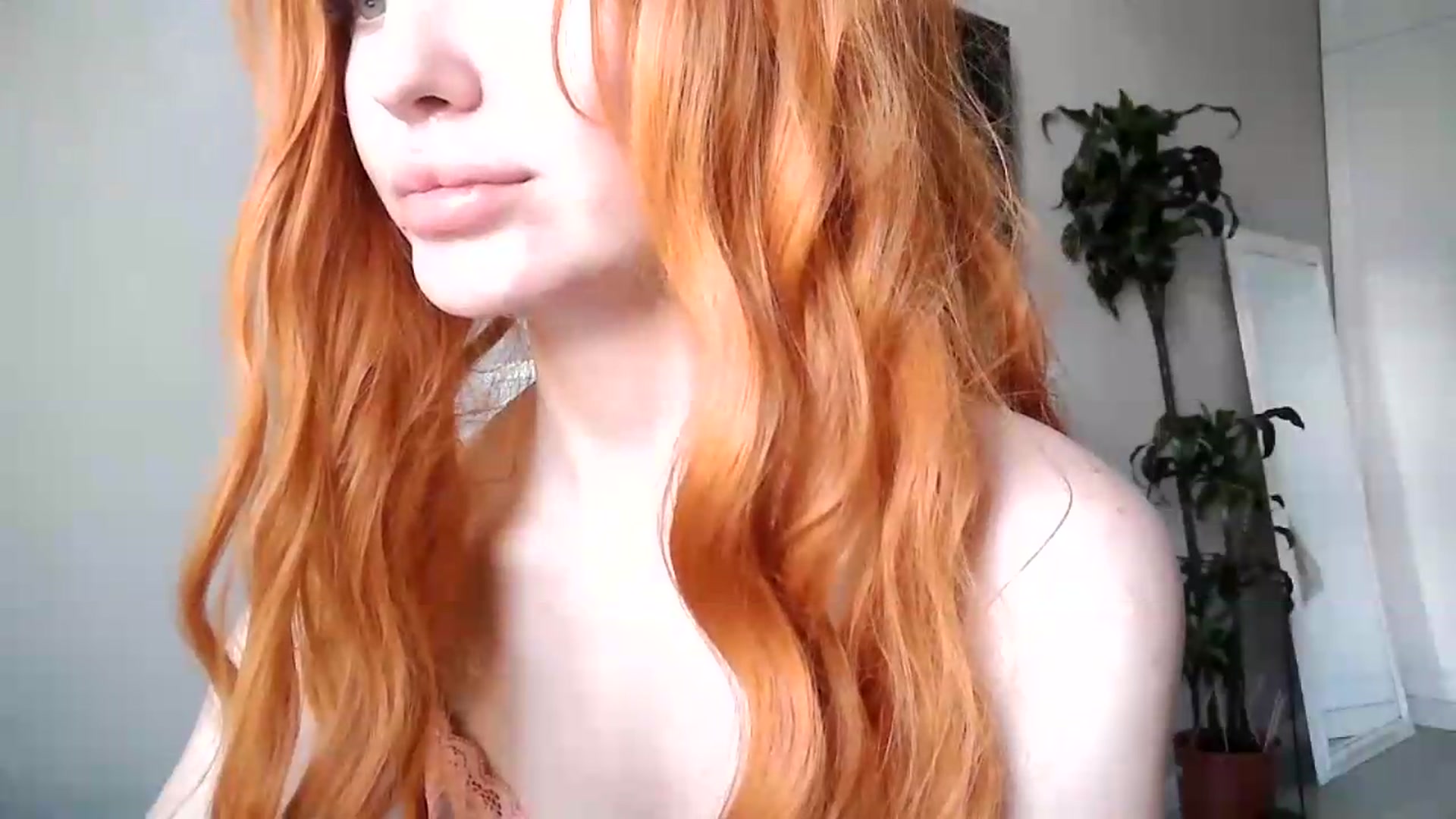 Gallery image thumbnail from LiliRed's myfreecams stream on, 09/10/2026, 09:47 image 8 of 20