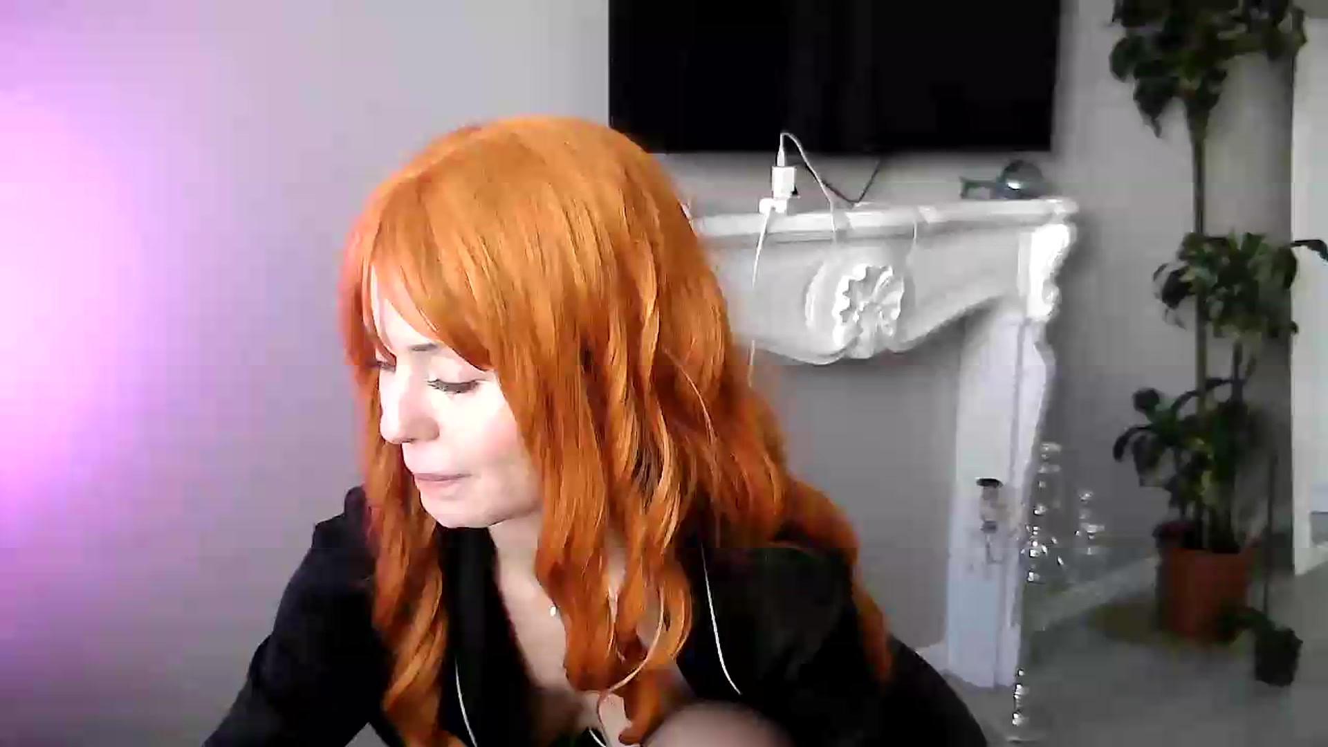 Gallery image thumbnail from LiliRed's myfreecams stream on, 09/18/2026, 11:40 image 2 of 20