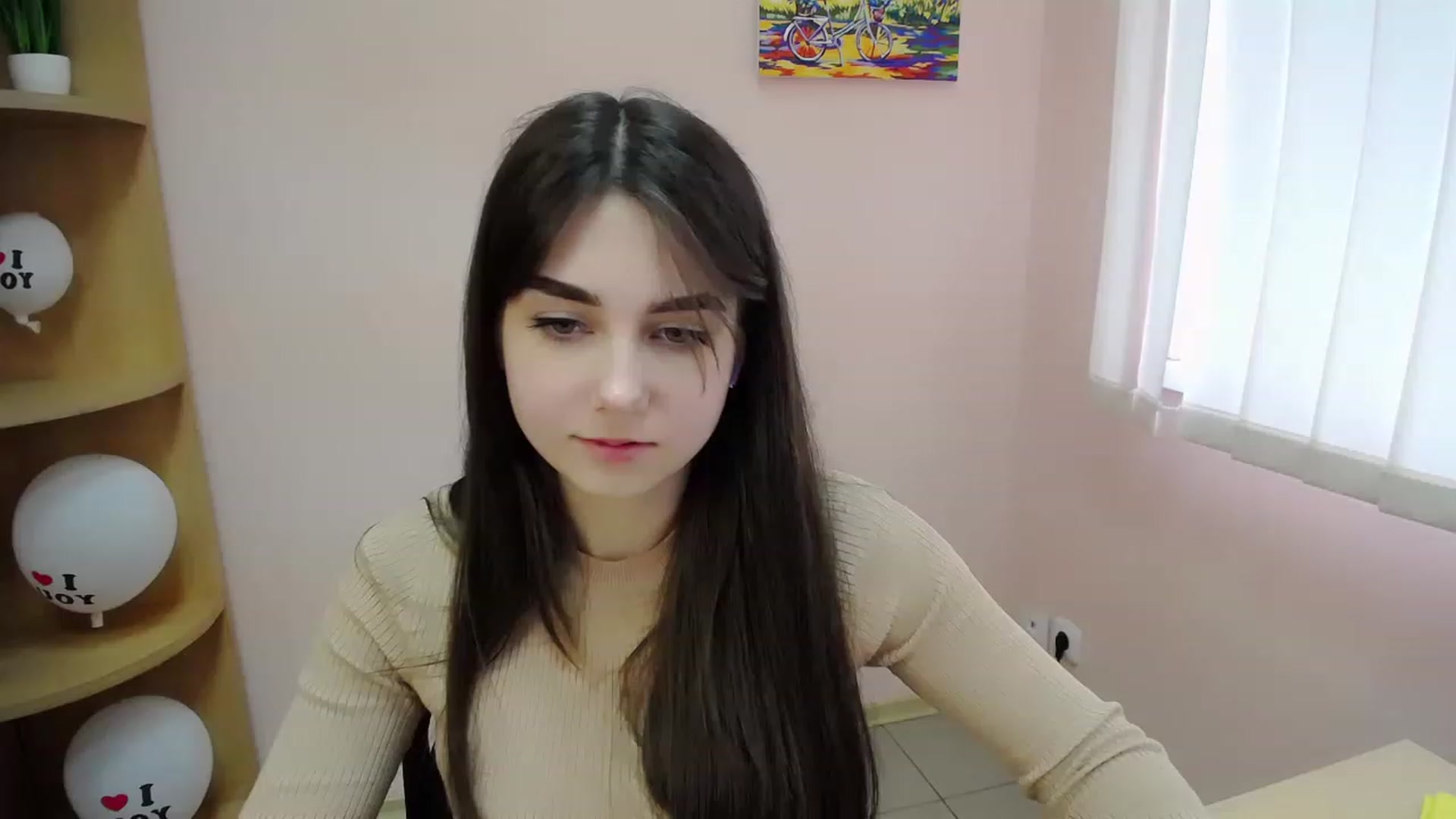 Gallery image thumbnail from Lili_magic_'s myfreecams stream on, 04/05/2023, 13:35 image 6 of 20