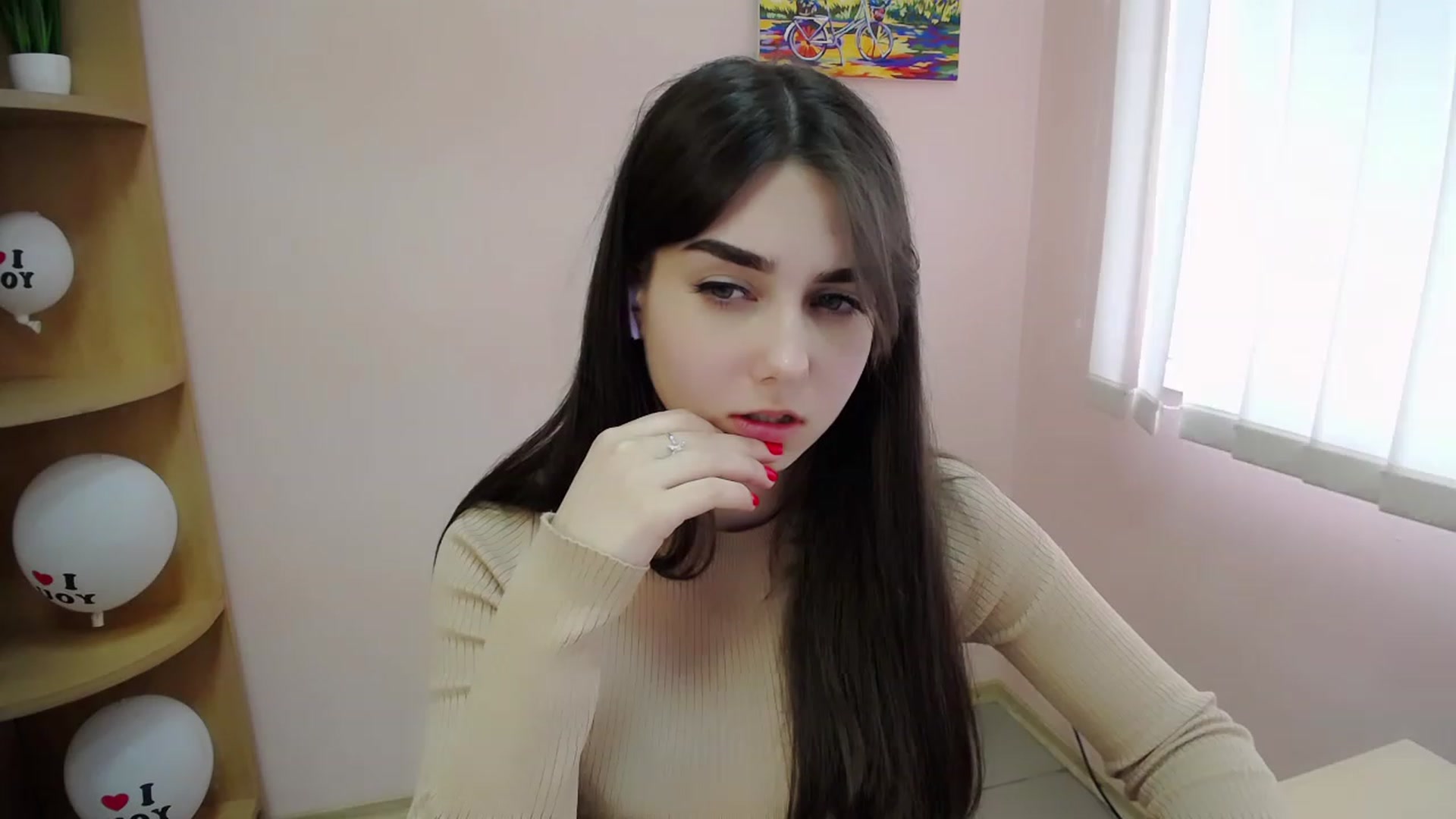 Gallery image thumbnail from Lili_magic_'s myfreecams stream on, 04/05/2023, 14:57 image 2 of 20