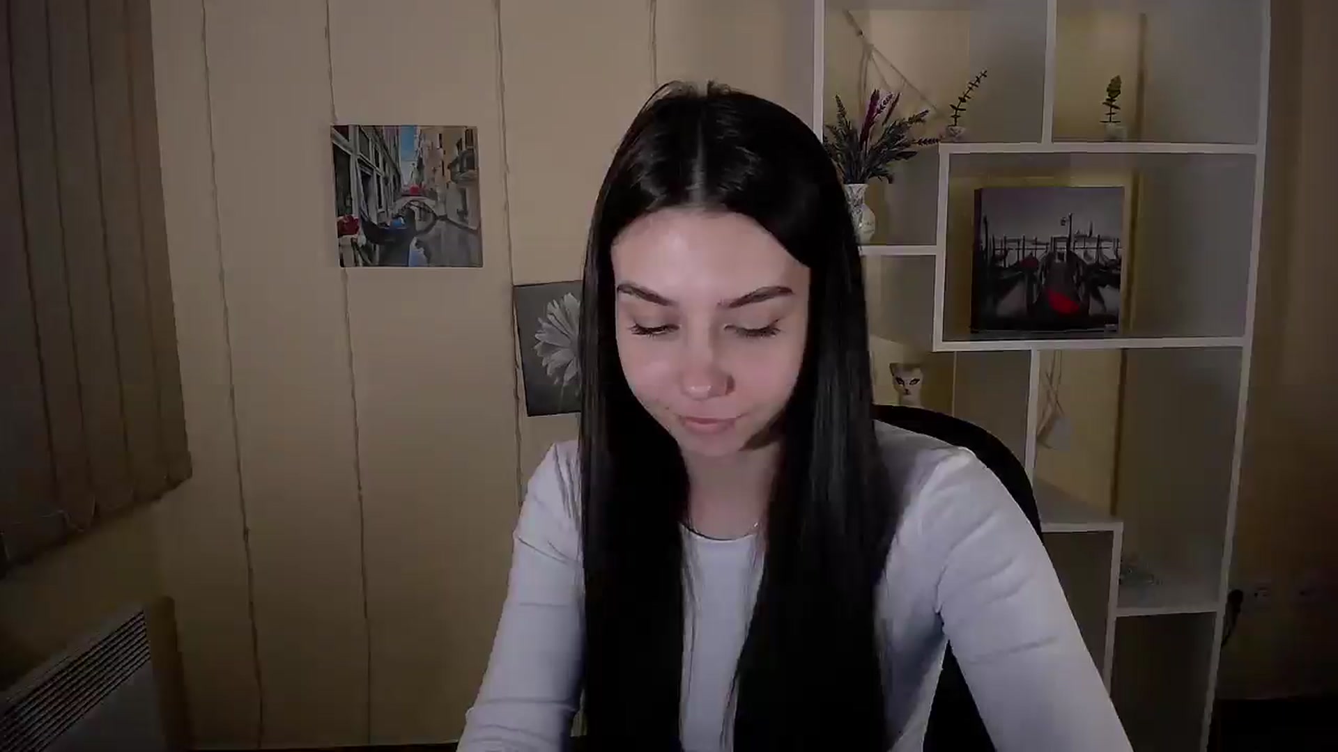 Gallery image thumbnail from Lili_magic_'s myfreecams stream on, 07/30/2025, 12:21 image 7 of 20