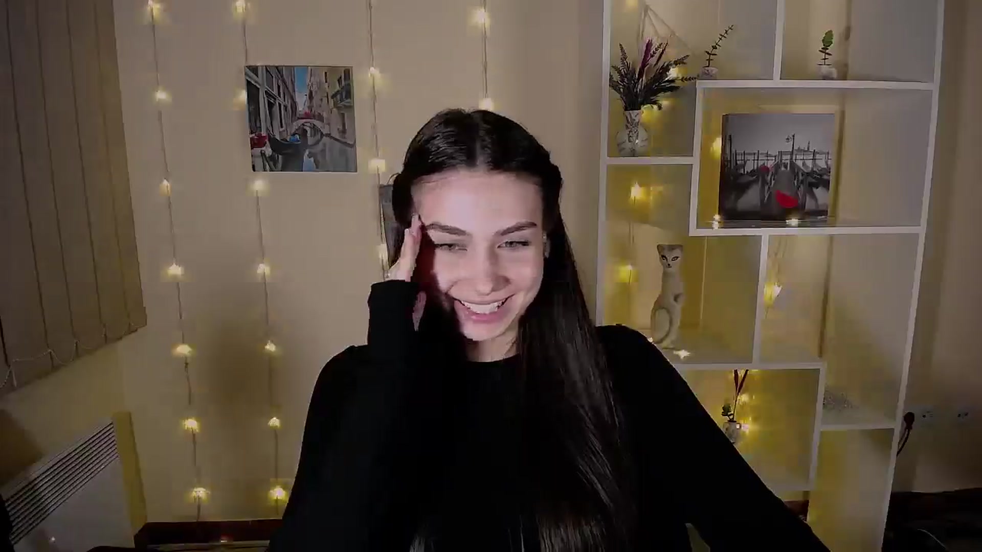 Gallery image thumbnail from Lili_magic_'s myfreecams stream on, 07/31/2025, 11:55 image 7 of 20