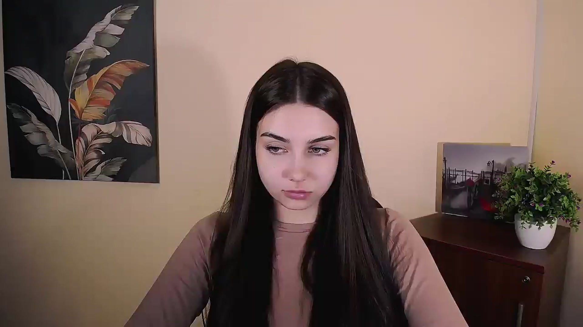 Gallery image thumbnail from Lili_magic_'s myfreecams stream on, 08/27/2025, 12:01 image 3 of 20