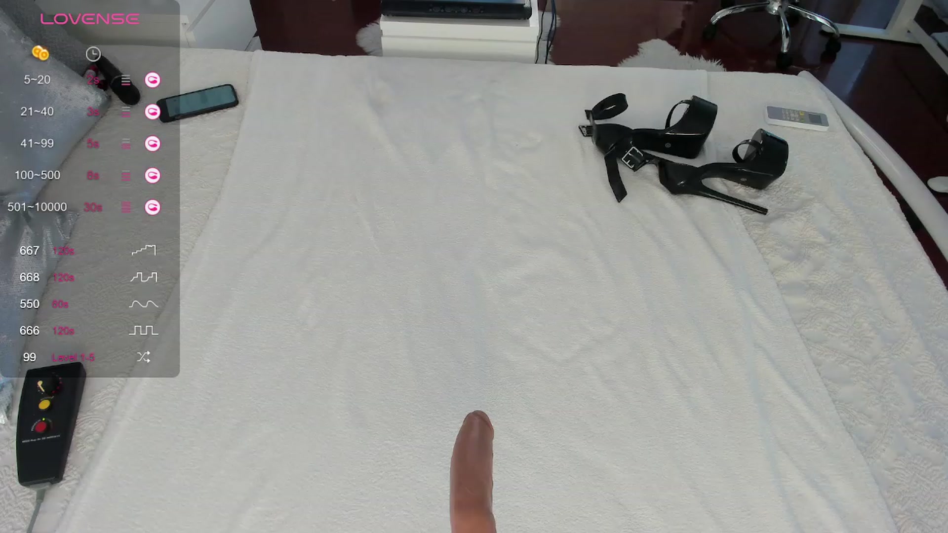 Gallery image thumbnail from Lilie's myfreecams stream on, 08/26/2023, 16:05 image 2 of 20
