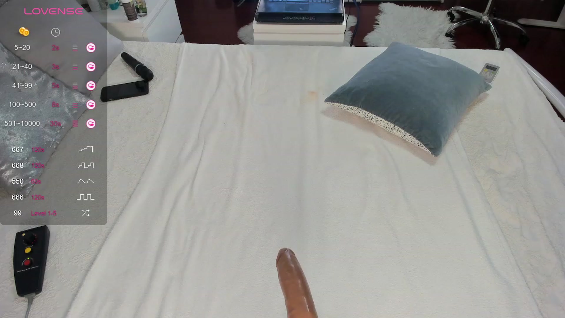 Gallery image thumbnail from Lilie's myfreecams stream on, 08/29/2023, 18:07 image 13 of 20