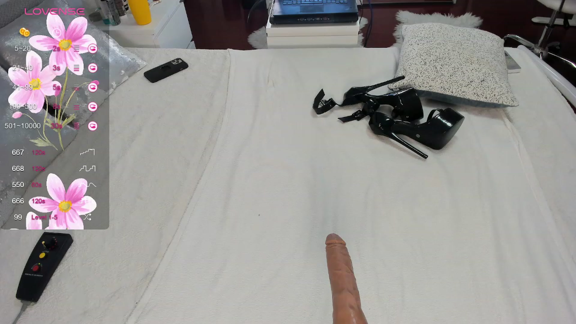 Gallery image thumbnail from Lilie's myfreecams stream on, 09/02/2023, 18:57 image 19 of 20