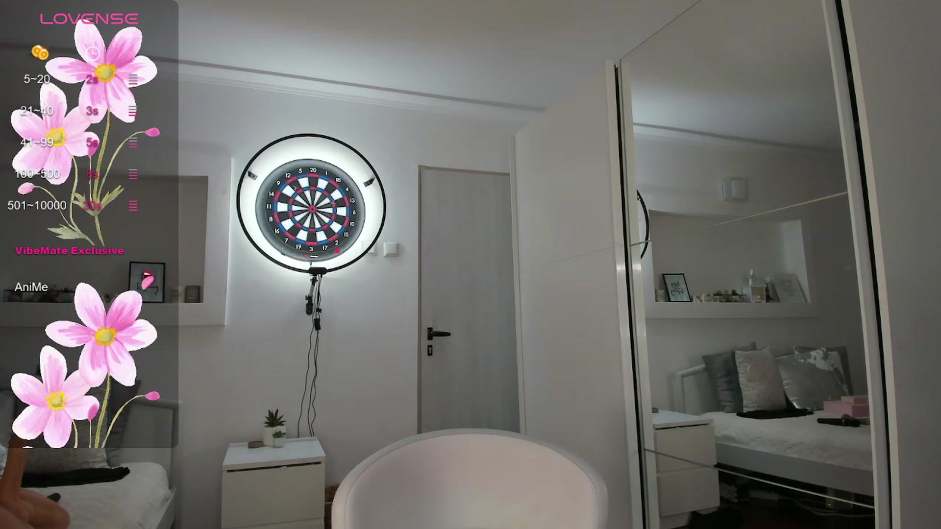 Gallery image thumbnail from Lilie's myfreecams stream on, 10/02/2023, 16:18 image 11 of 20