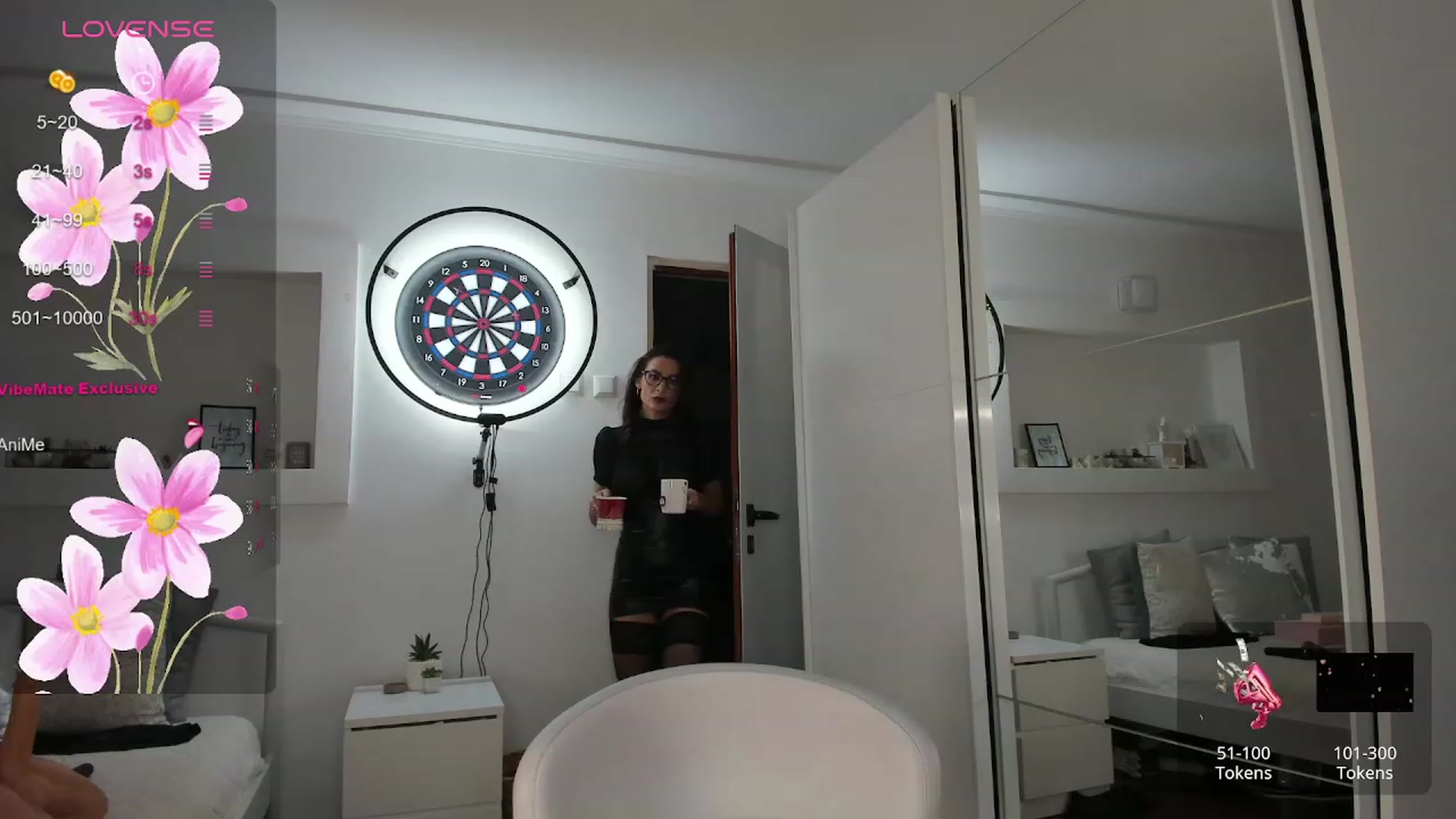 Gallery image thumbnail from Lilie's myfreecams stream on, 10/02/2023, 16:18 image 12 of 20