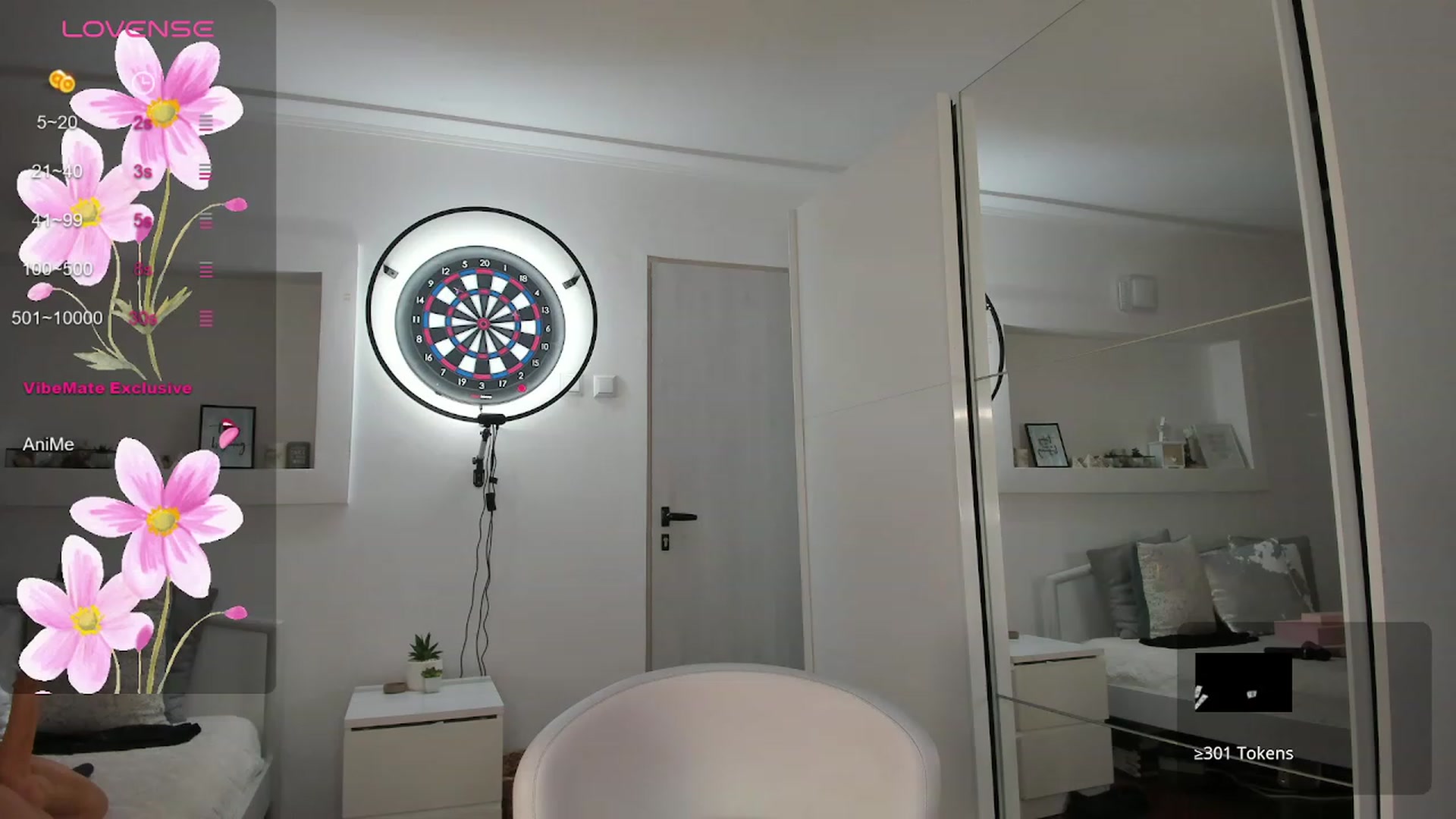Gallery image thumbnail from Lilie's myfreecams stream on, 10/02/2023, 16:18 image 4 of 20
