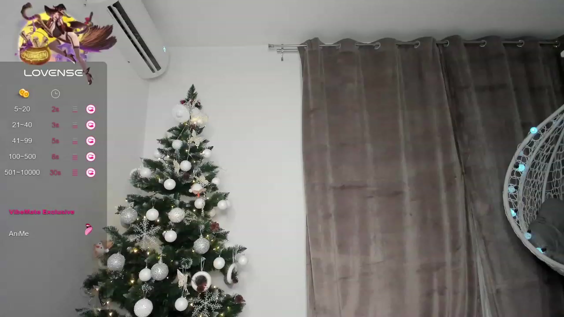 Gallery image thumbnail from Lilie's myfreecams stream on, 12/13/2023, 17:19 image 12 of 20