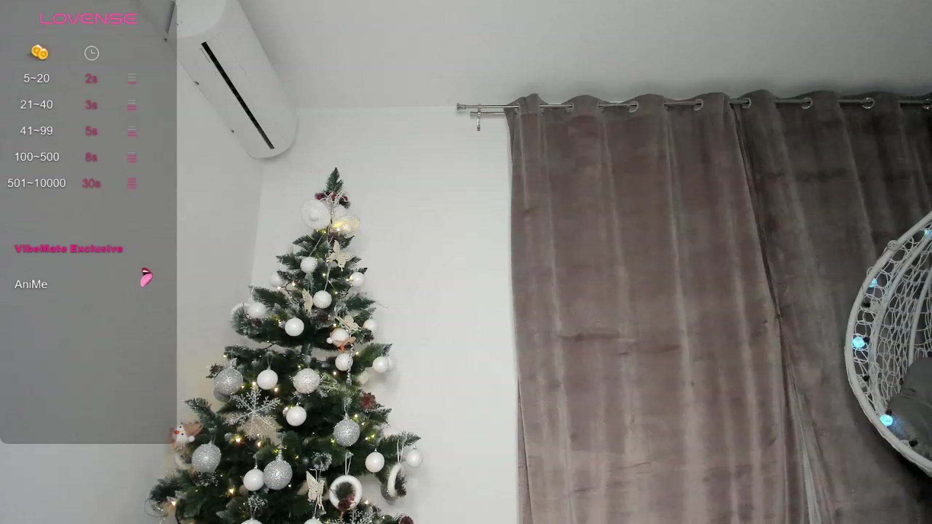 Gallery image thumbnail from Lilie's myfreecams stream on, 12/14/2023, 18:29 image 2 of 20