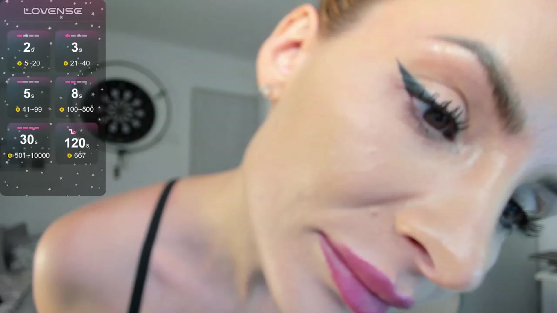 Gallery image thumbnail from Lilie's myfreecams stream on, 01/15/2024, 19:43 image 3 of 20