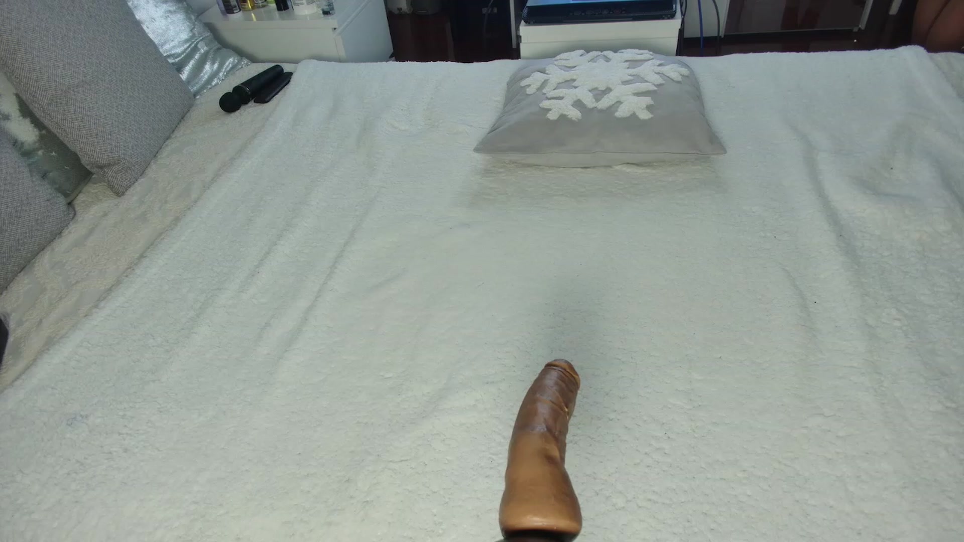 Gallery image thumbnail from Lilie's myfreecams stream on, 02/08/2024, 19:47 image 4 of 20