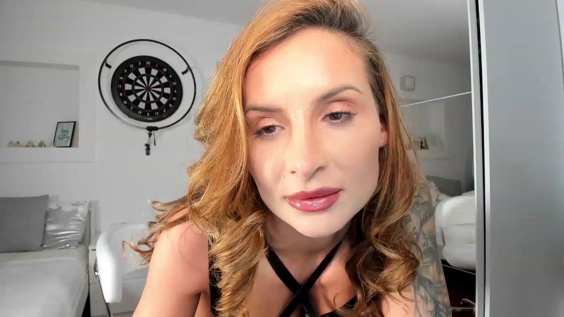 Gallery image thumbnail from Lilie's myfreecams stream on, 03/04/2024, 19:28 image 2 of 20
