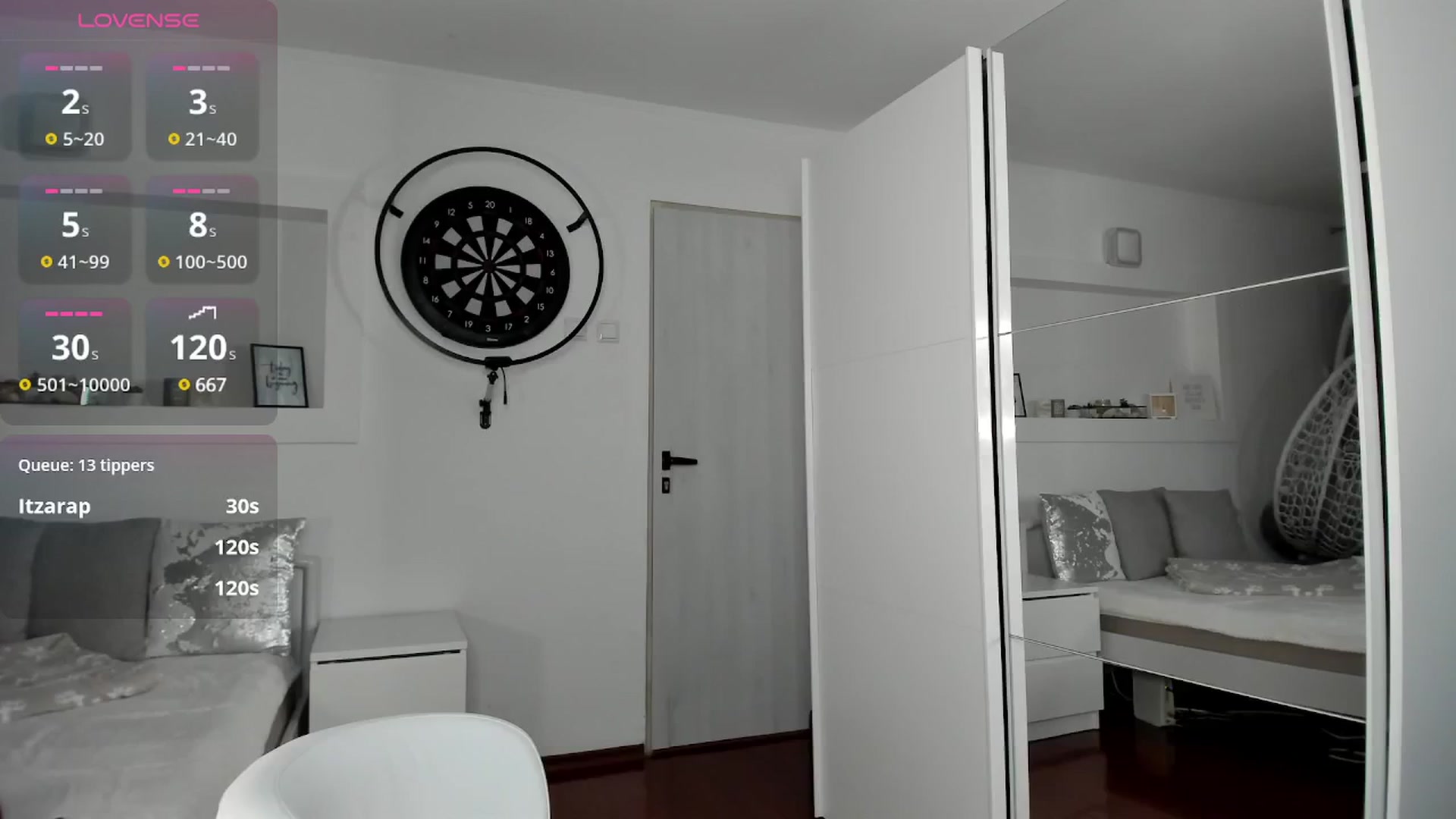 Gallery image thumbnail from Lilie's myfreecams stream on, 10/26/2024, 18:28 image 17 of 20