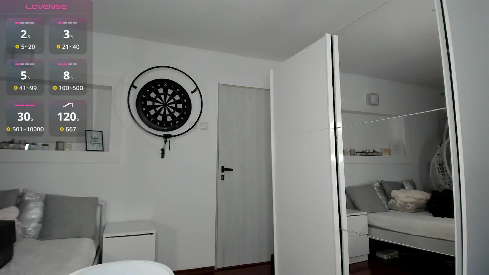 Gallery image thumbnail from Lilie's myfreecams stream on, 11/17/2024, 19:33 image 14 of 20