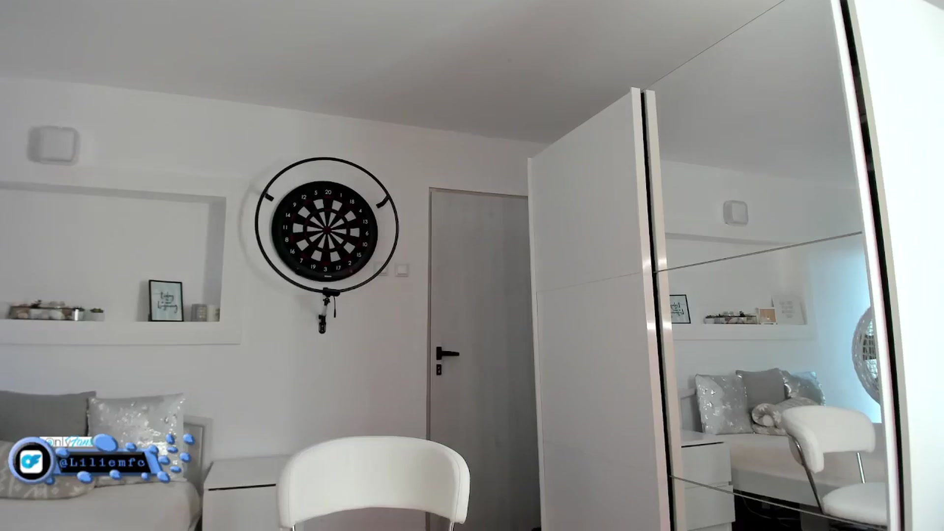 Gallery image thumbnail from Lilie's myfreecams stream on, 01/11/2025, 08:48 image 9 of 20