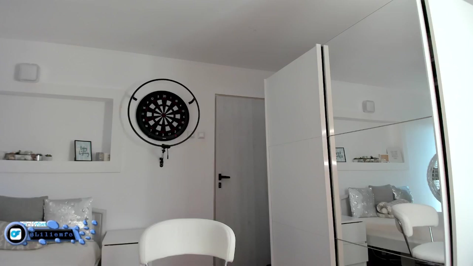 Gallery image thumbnail from Lilie's myfreecams stream on, 01/11/2025, 08:48 image 8 of 20