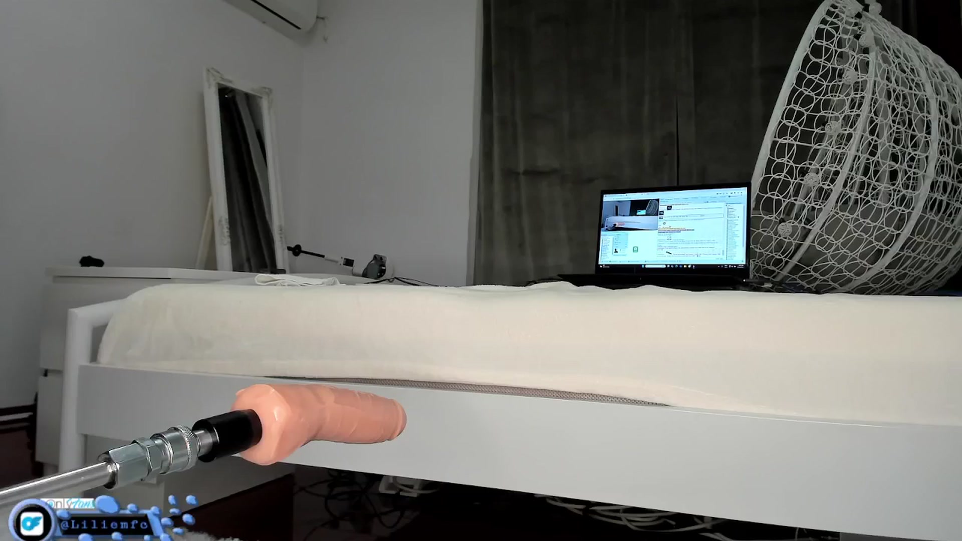 Gallery image thumbnail from Lilie's myfreecams stream on, 01/12/2025, 20:49 image 12 of 20