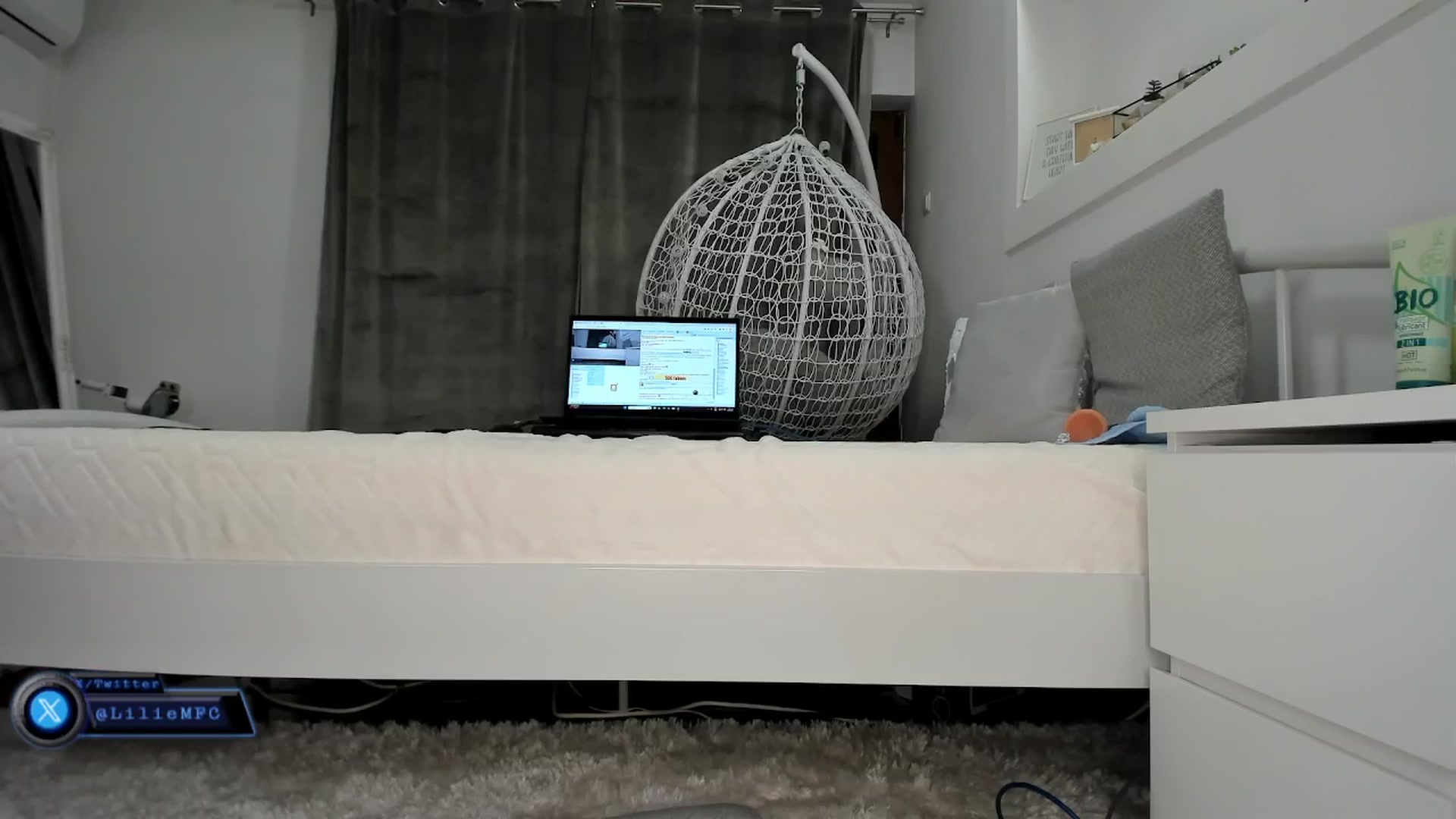 Gallery image thumbnail from Lilie's myfreecams stream on, 03/06/2025, 19:54 image 3 of 20