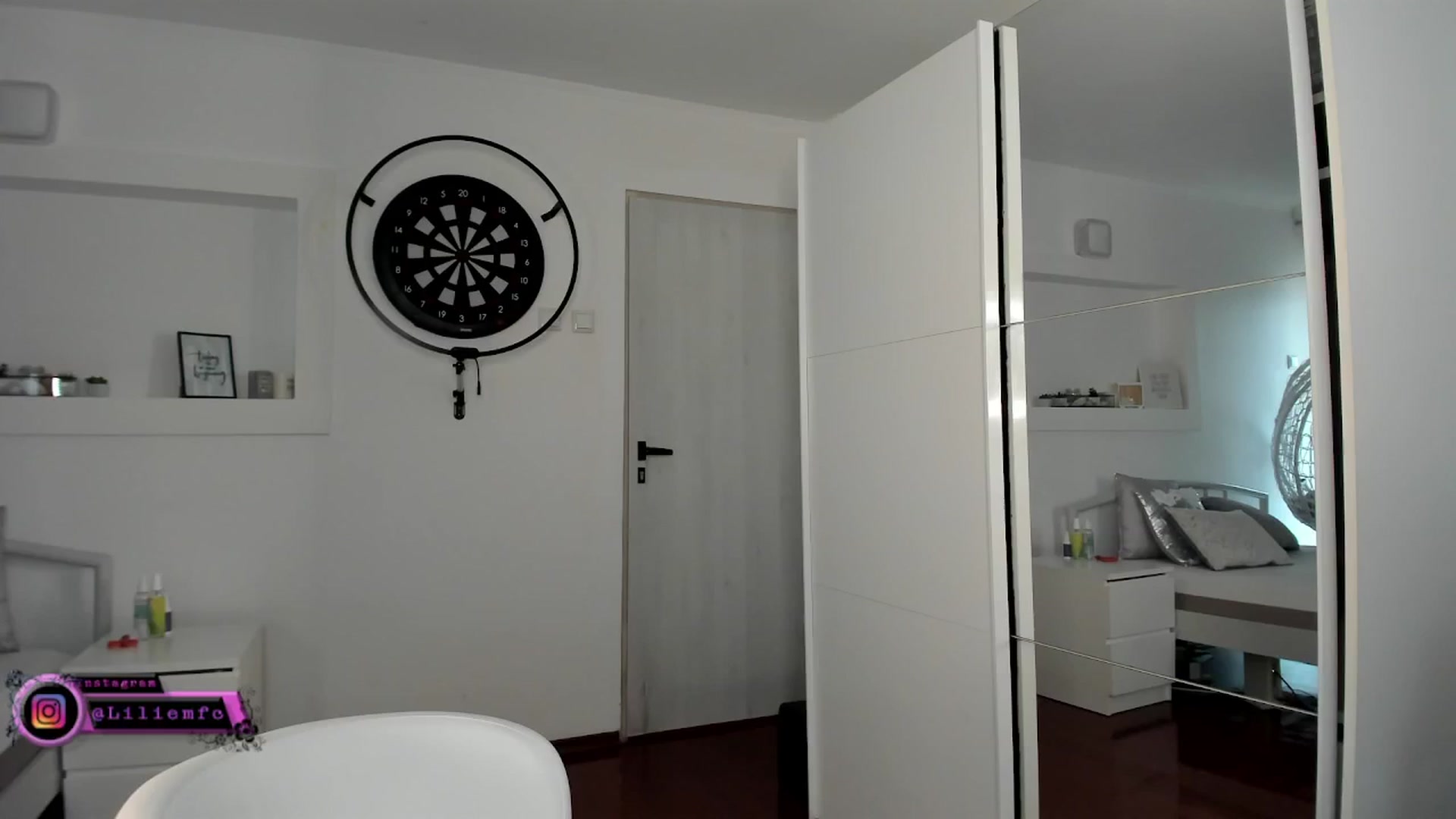 Gallery image thumbnail from Lilie's myfreecams stream on, 04/09/2025, 08:43 image 10 of 20