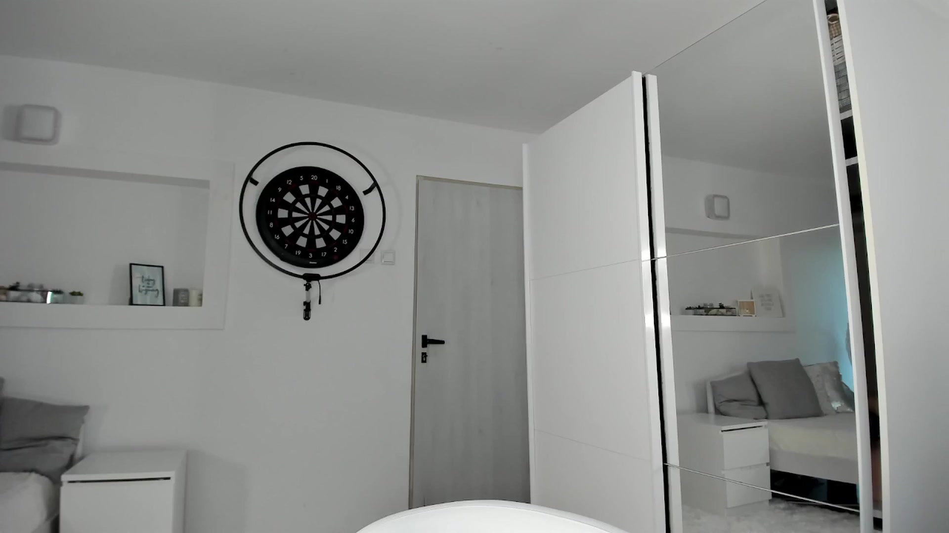 Gallery image thumbnail from Lilie's myfreecams stream on, 05/27/2025, 08:08 image 12 of 20