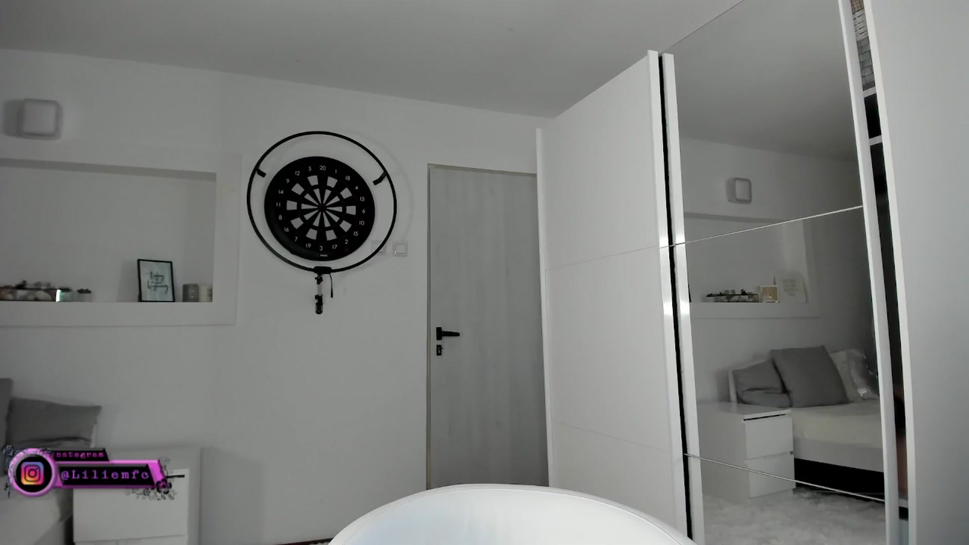 Gallery image thumbnail from Lilie's myfreecams stream on, 05/27/2025, 17:59 image 20 of 20