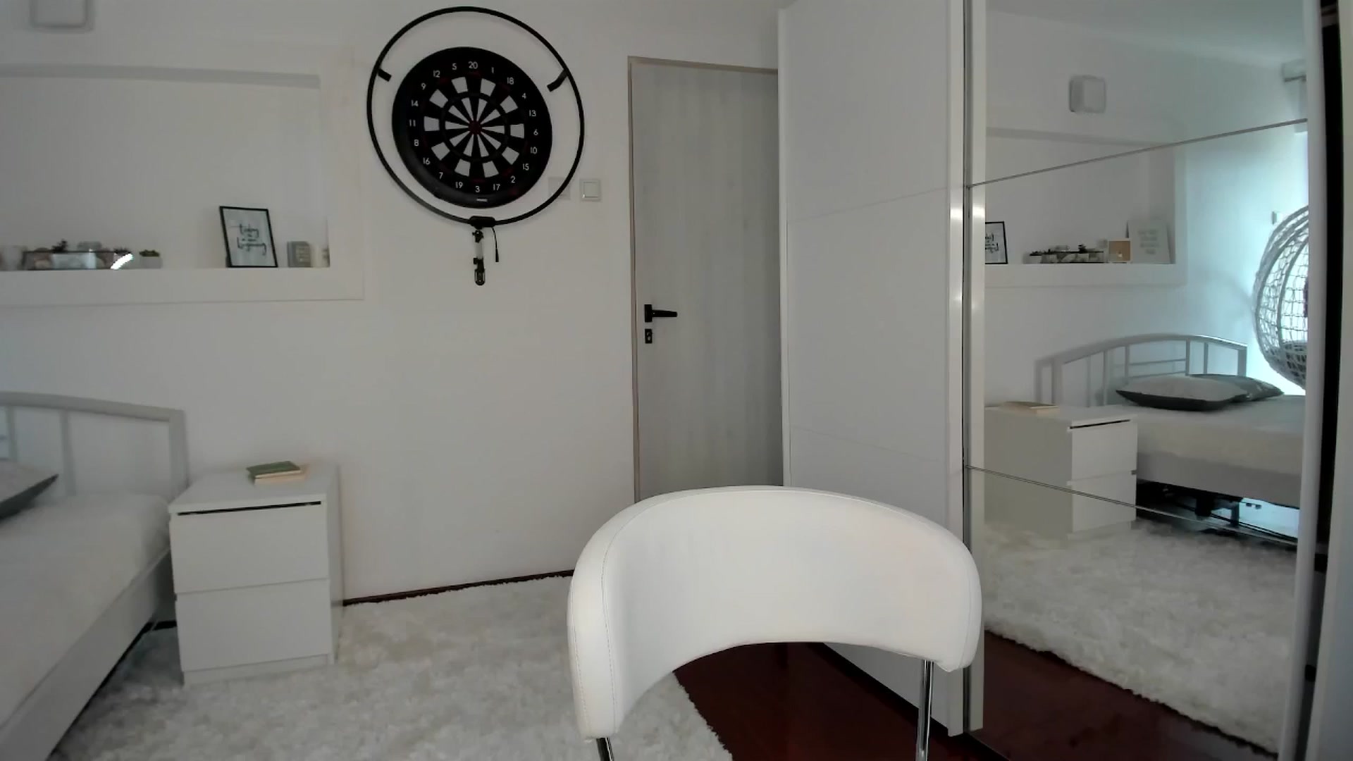 Gallery image thumbnail from Lilie's myfreecams stream on, 06/28/2025, 08:22 image 8 of 20